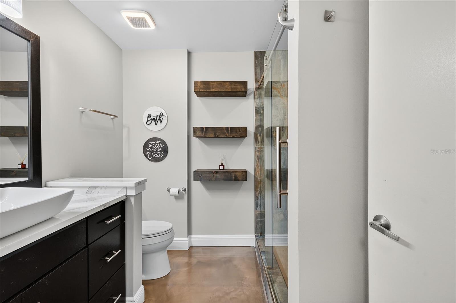 Image 13 of 29 For 175 2nd Street S 802