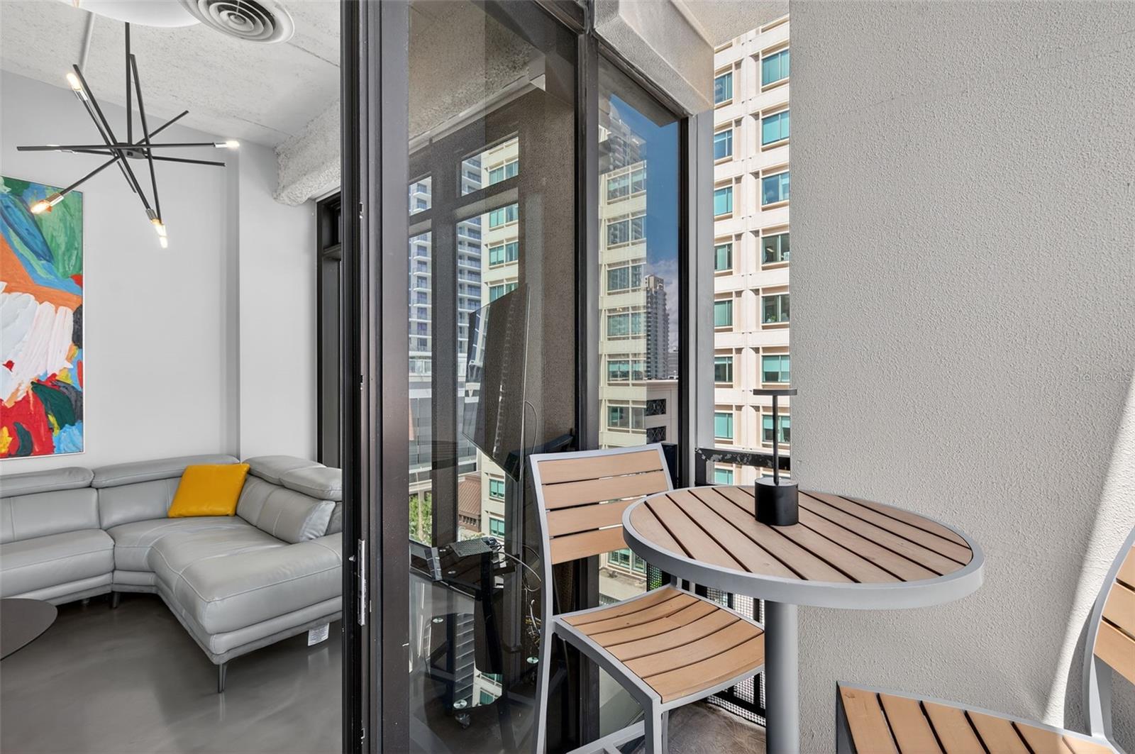 Image 16 of 29 For 175 2nd Street S 802