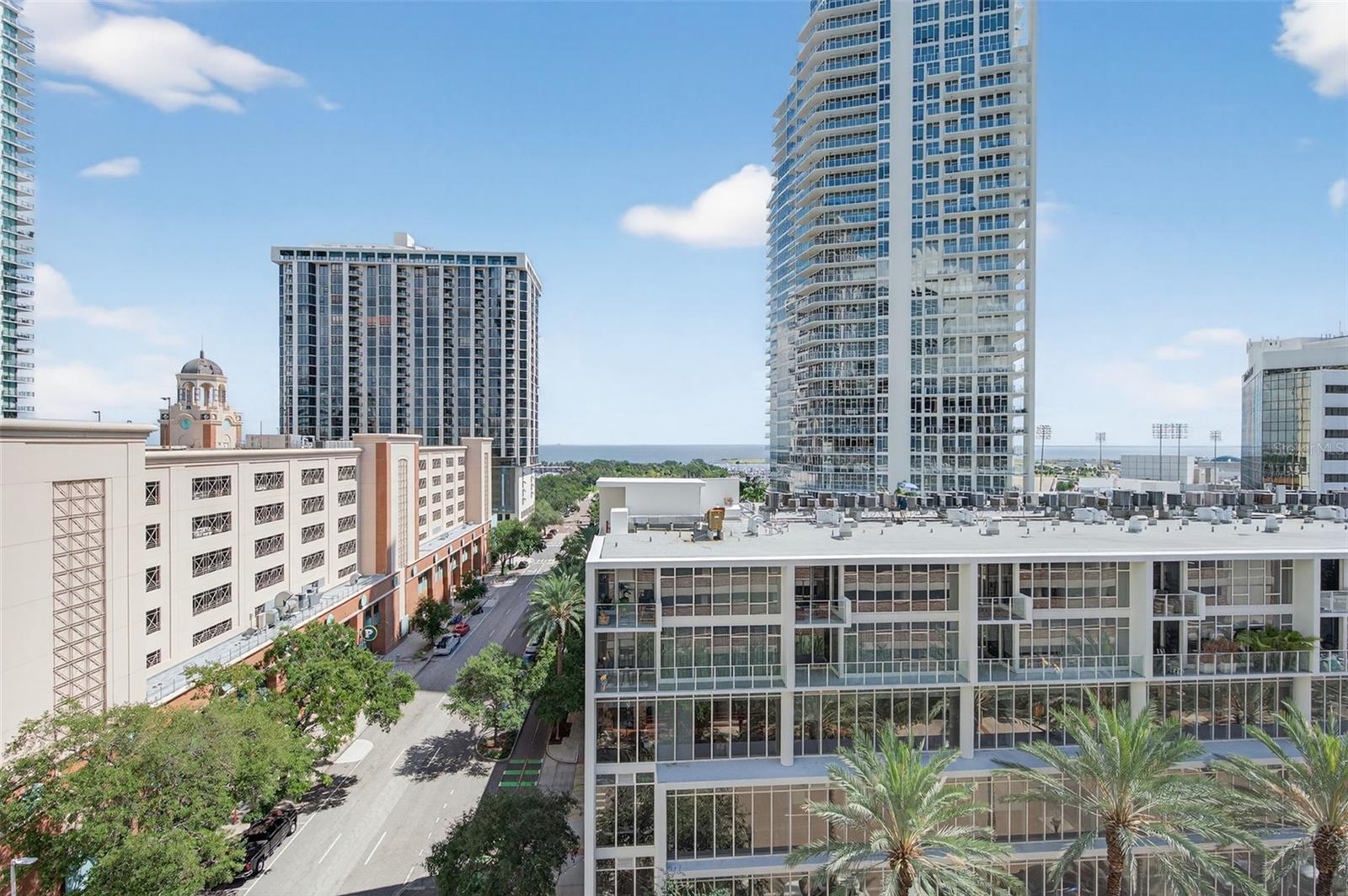 Image 18 of 29 For 175 2nd Street S 802