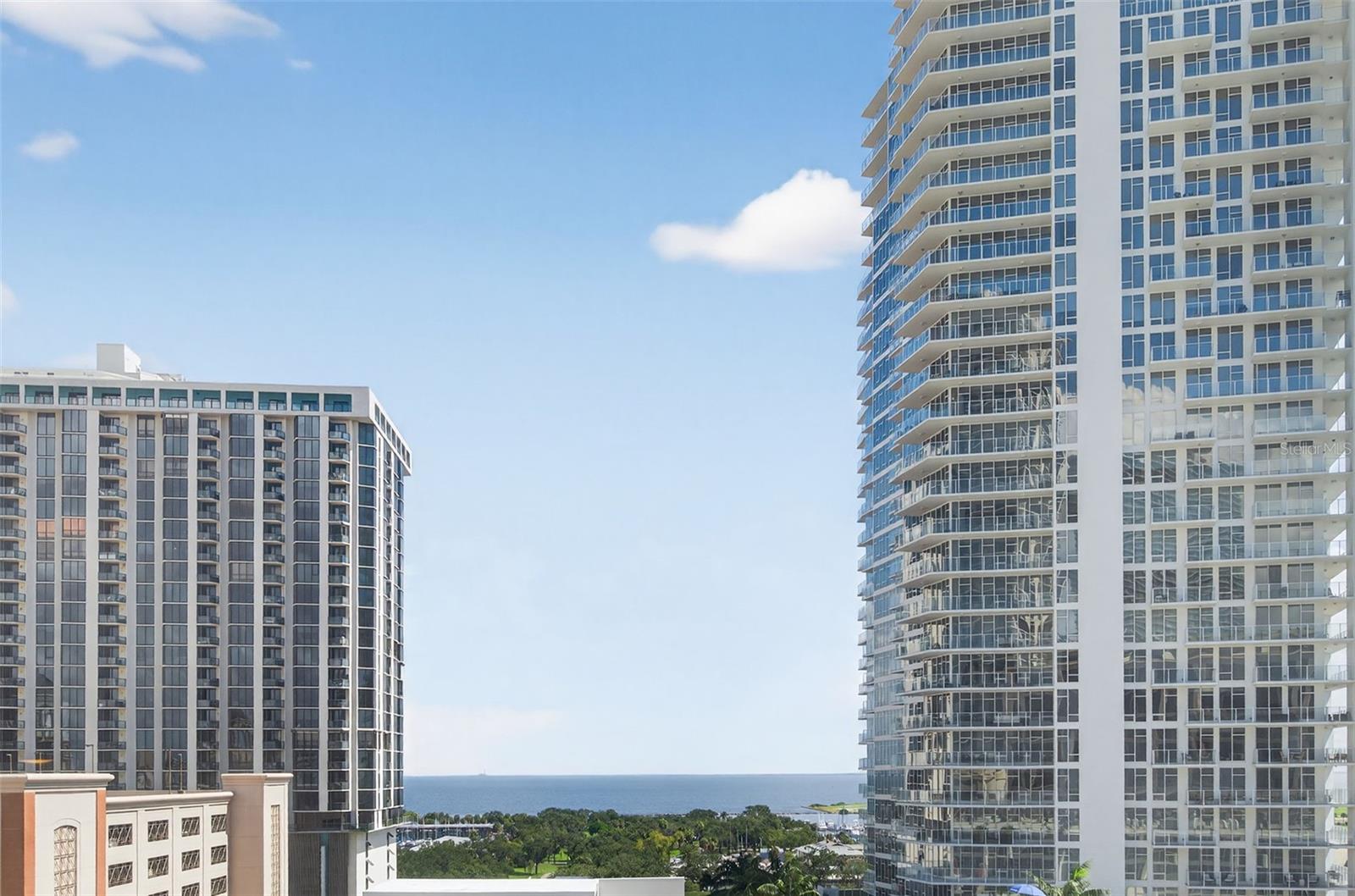 Image 19 of 29 For 175 2nd Street S 802