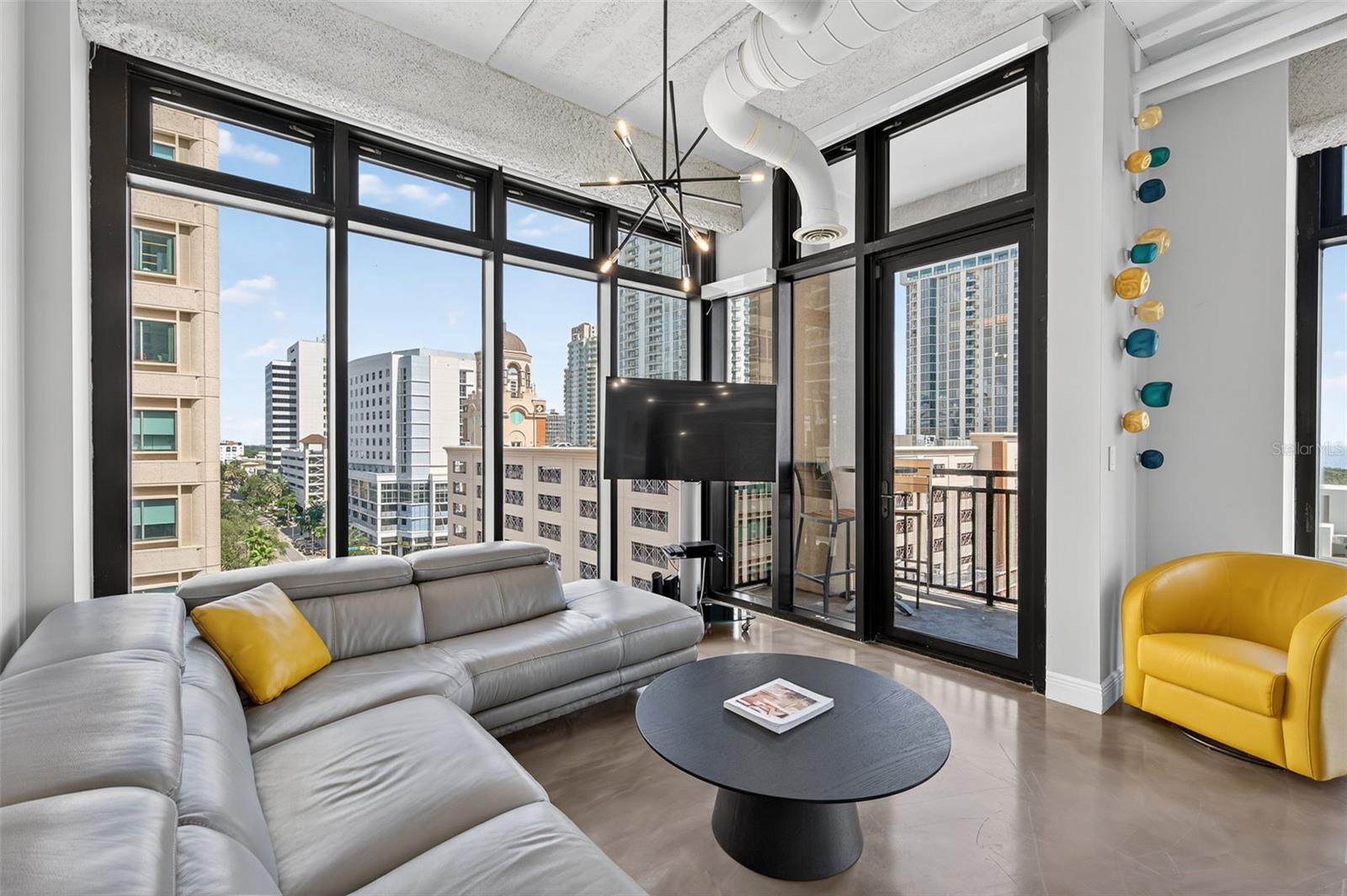 Image 6 of 29 For 175 2nd Street S 802