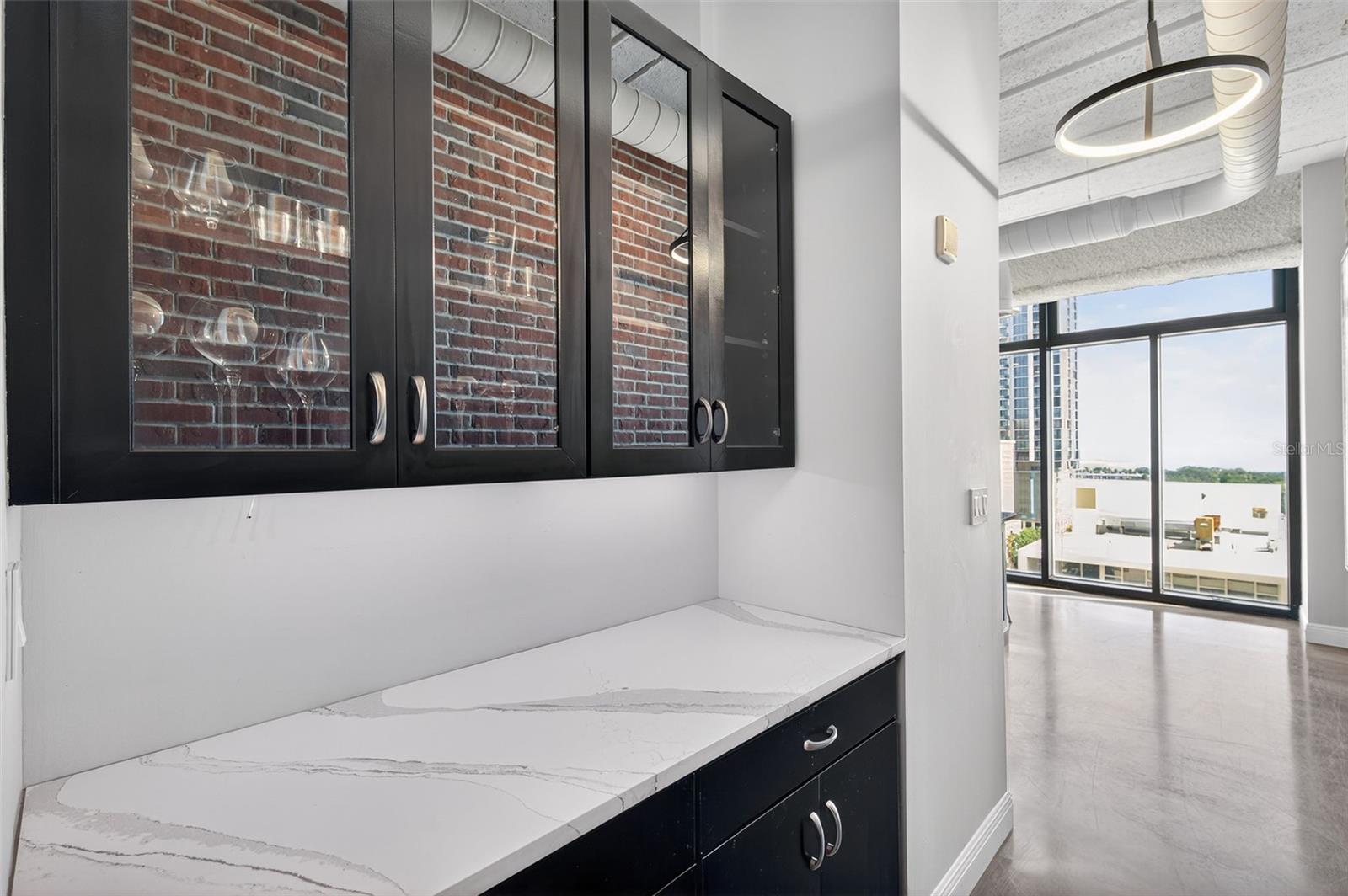 Image 7 of 29 For 175 2nd Street S 802