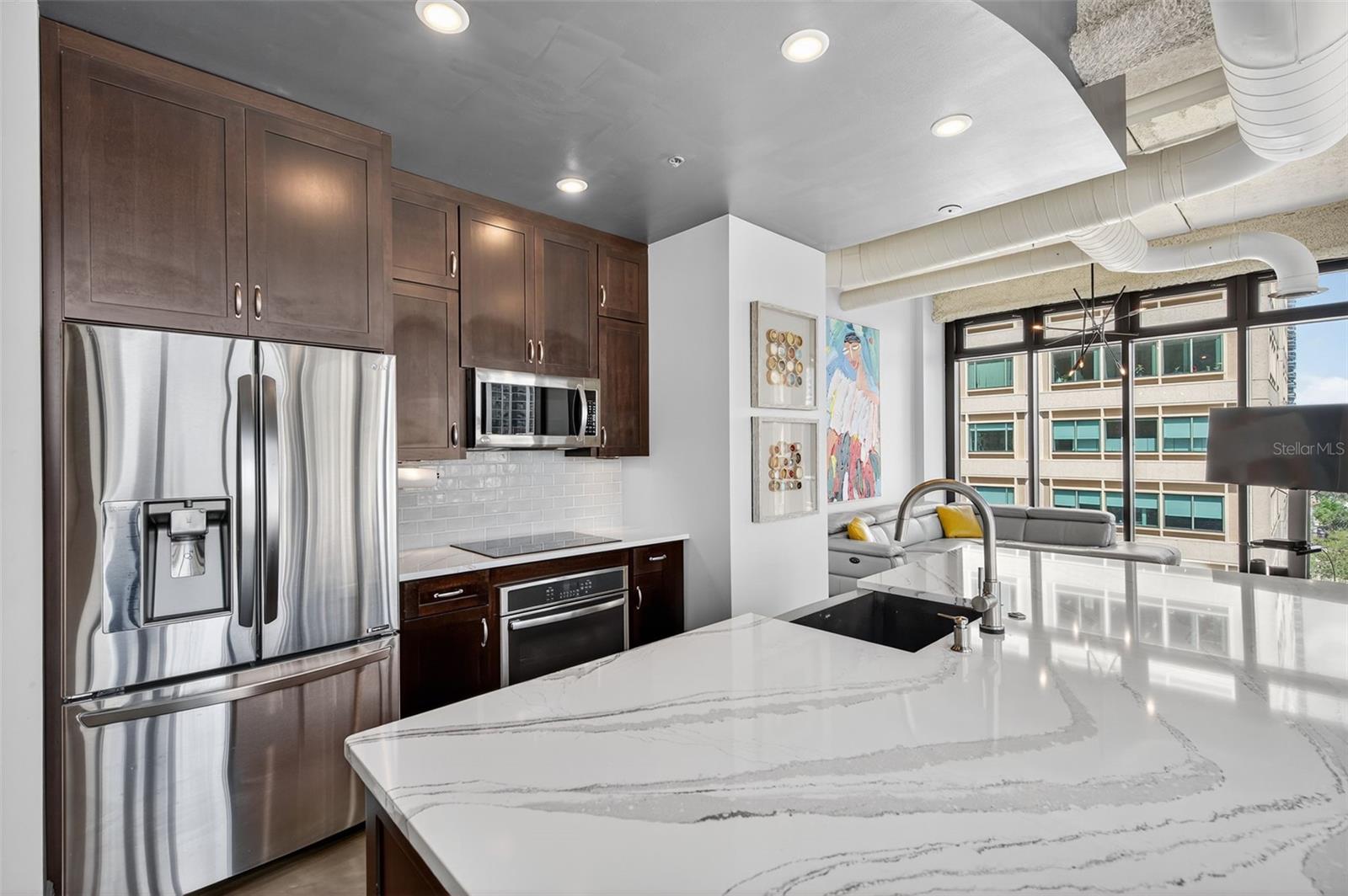 Image 9 of 29 For 175 2nd Street S 802