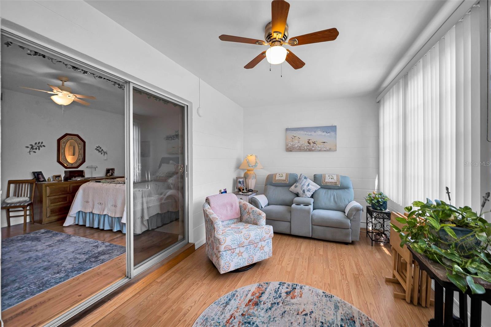 Image 14 of 37 For 2043 Denmark Street 39