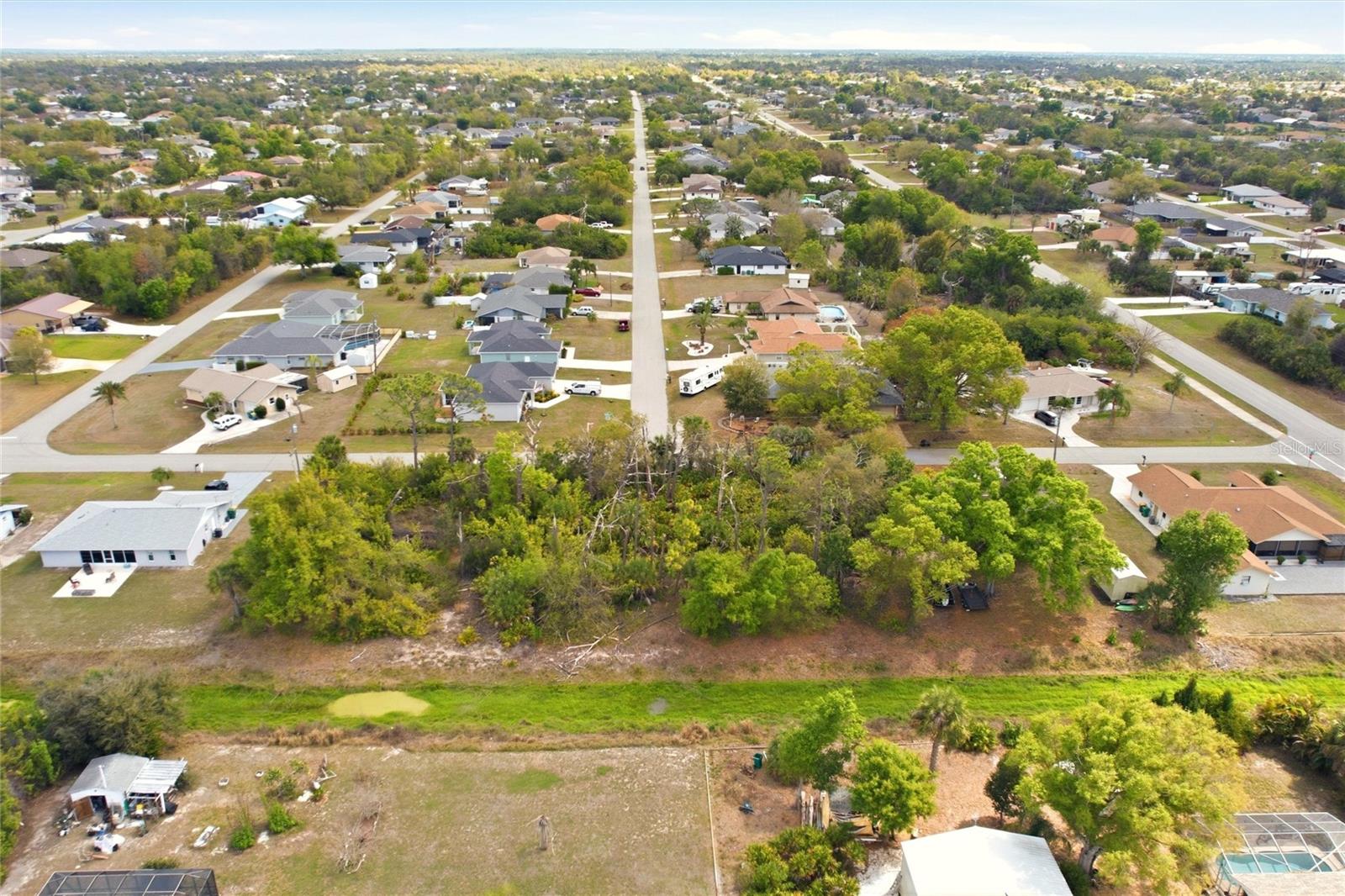 Image 4 of 10 For 7449 Teaberry Street