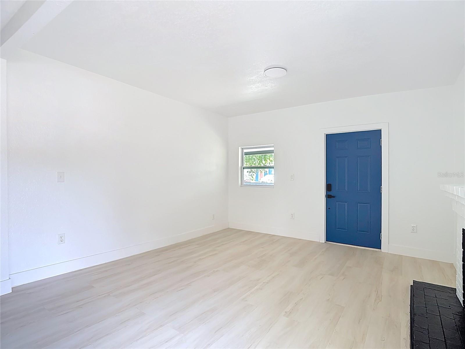 Image 7 of 33 For 9219 13th Street