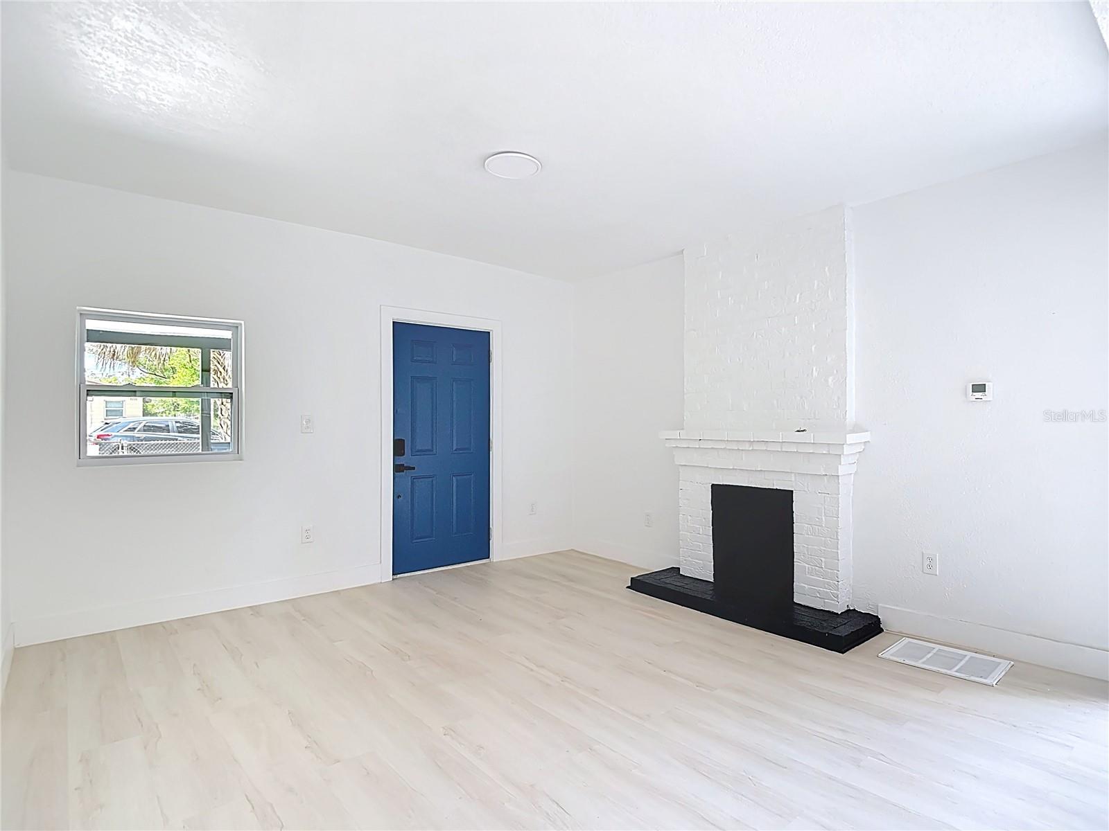 Image 8 of 33 For 9219 13th Street