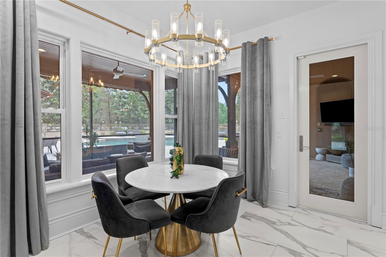 Image 23 of 99 For 11410 Trotting Down Drive