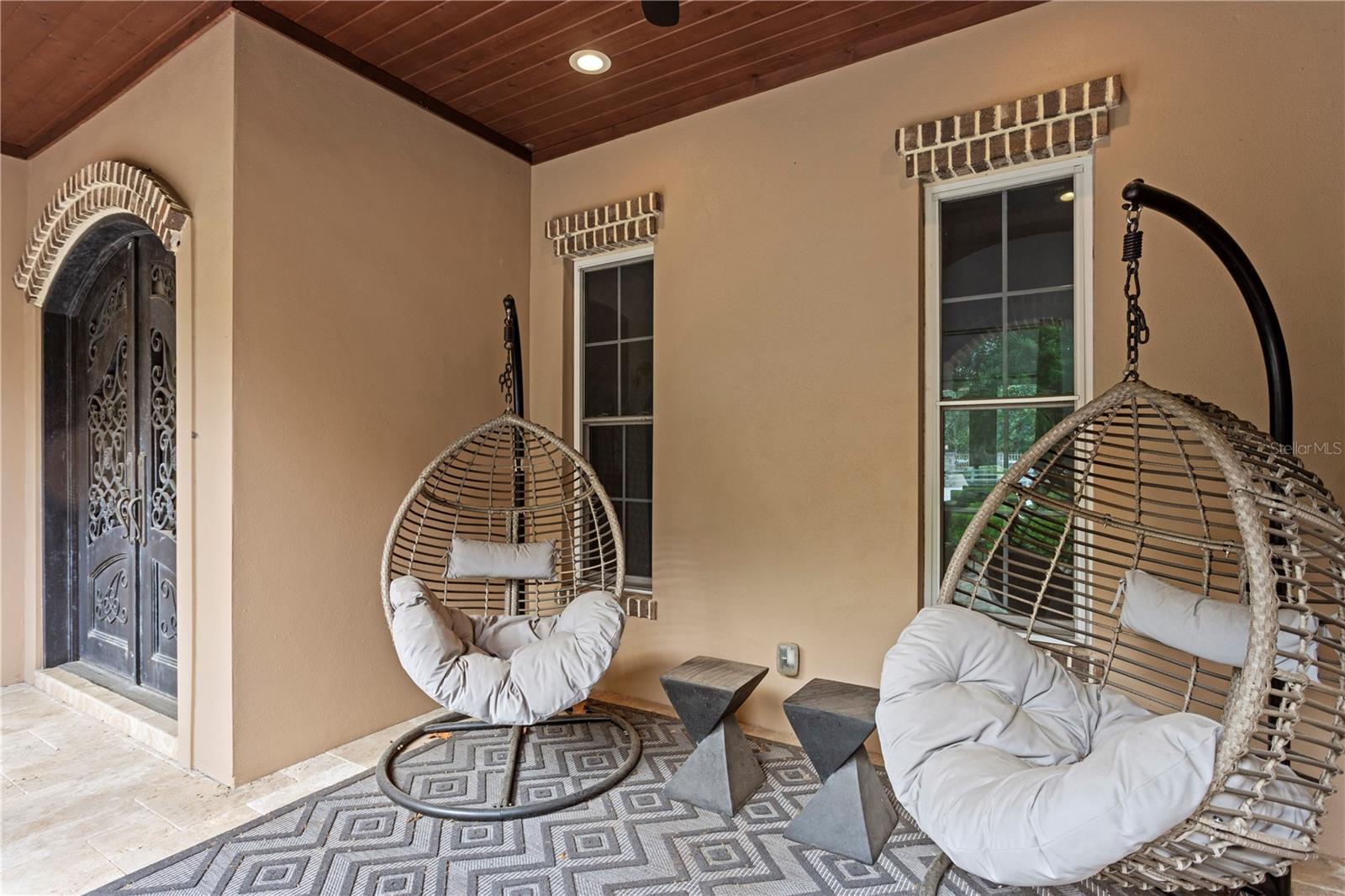 Image 5 of 99 For 11410 Trotting Down Drive