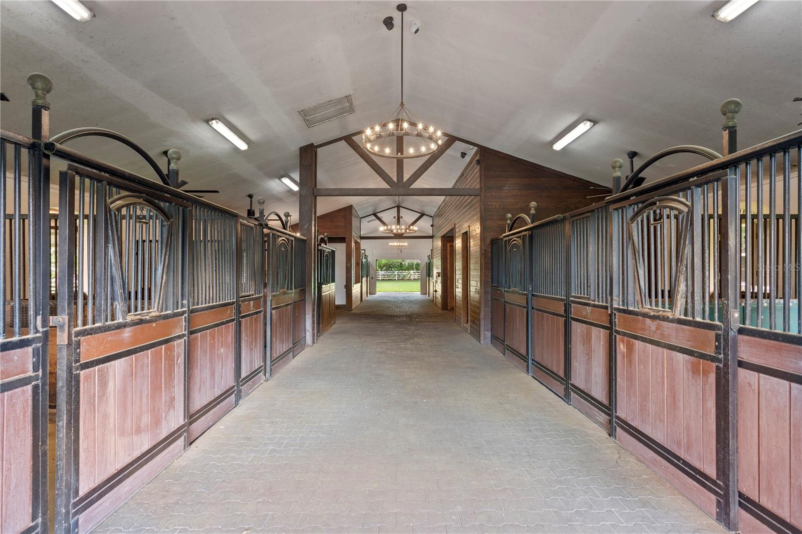 Image 77 of 99 For 11410 Trotting Down Drive