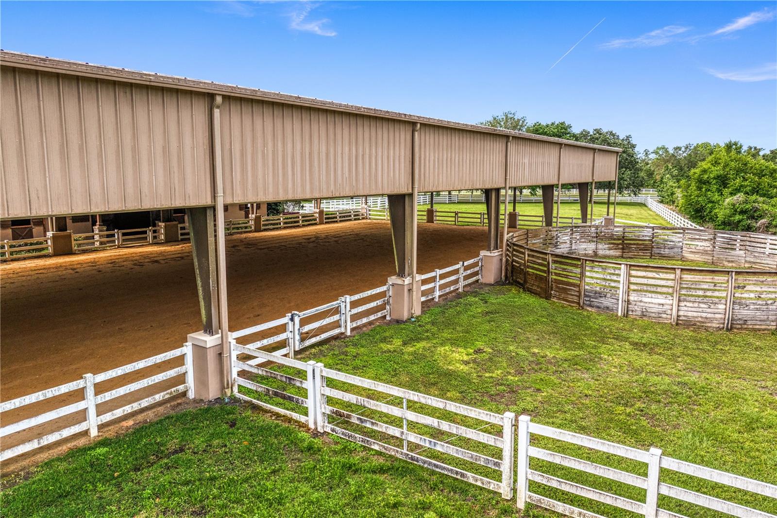 Image 80 of 99 For 11410 Trotting Down Drive