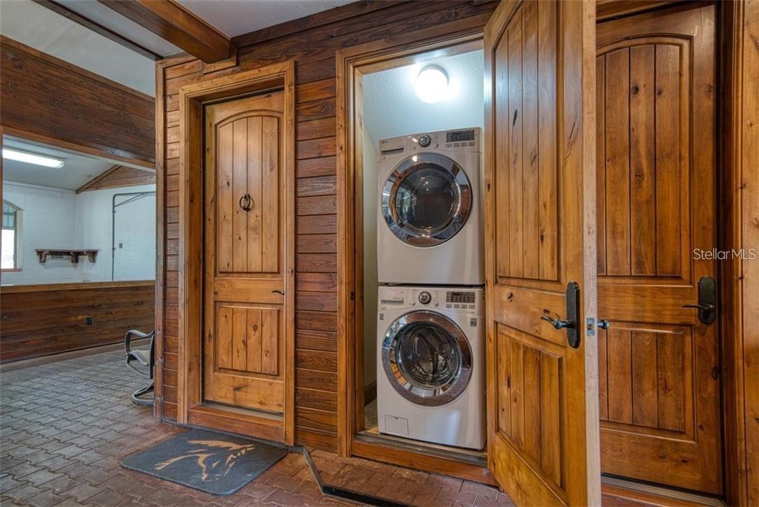 Image 83 of 99 For 11410 Trotting Down Drive