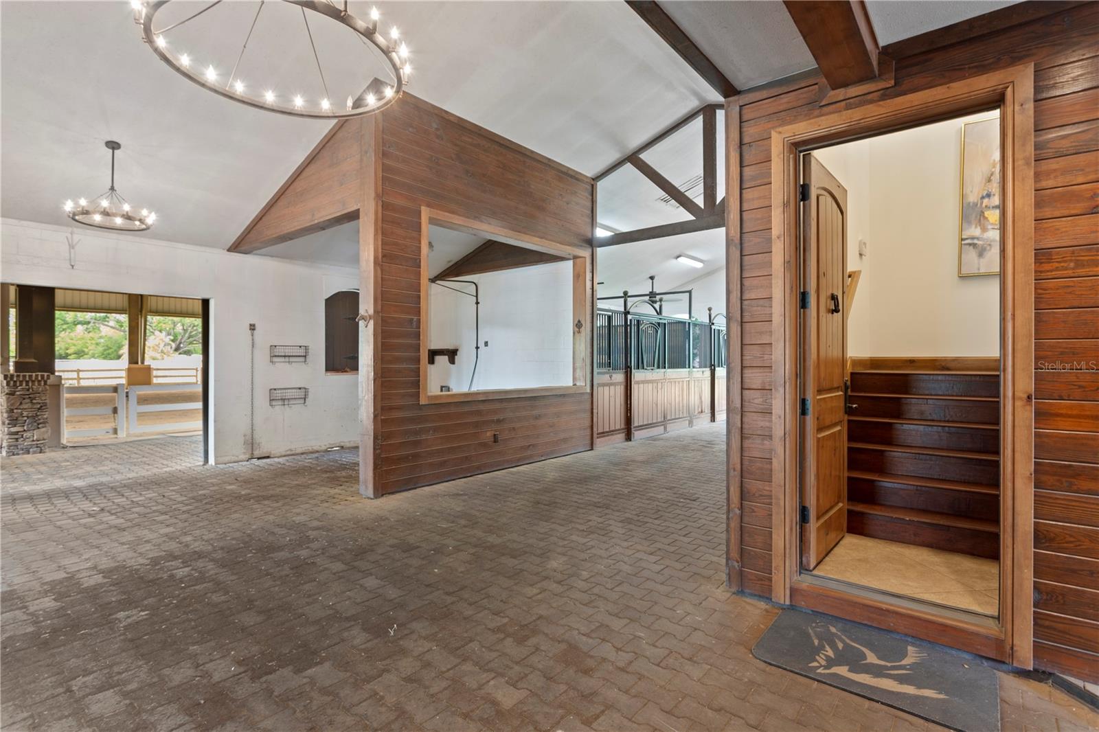 Image 84 of 99 For 11410 Trotting Down Drive