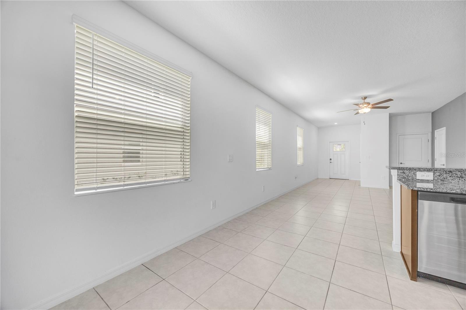 Image 23 of 58 For 2524 Sunray Venus Way