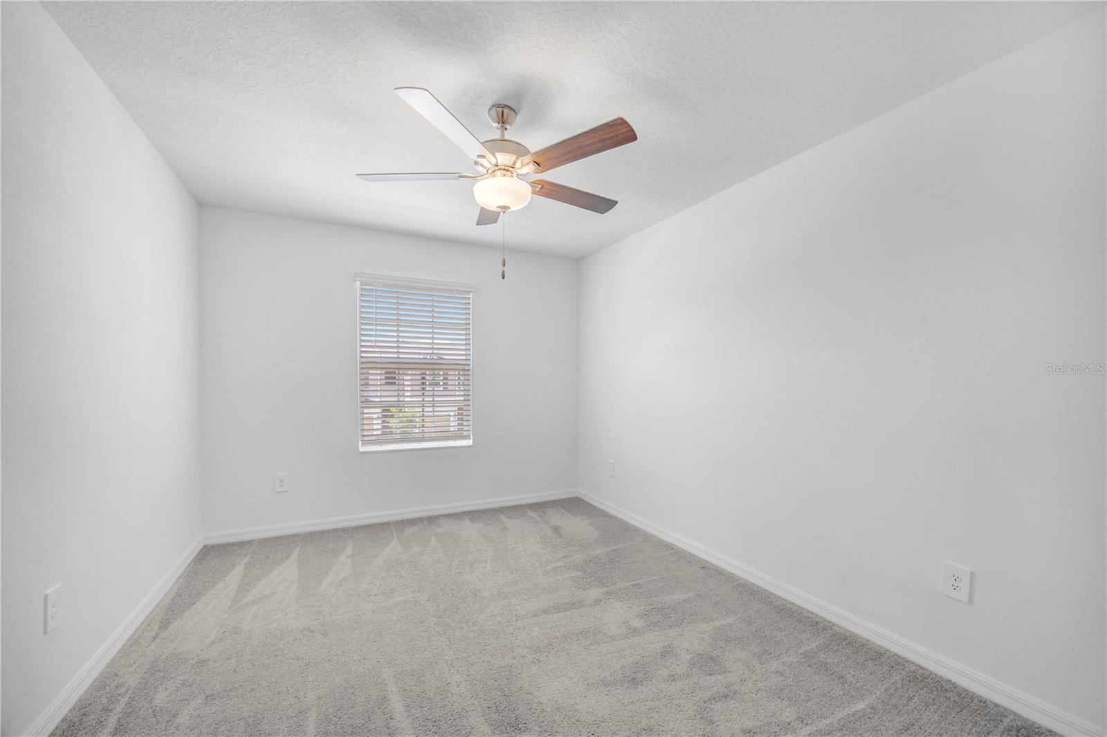 Image 47 of 58 For 2524 Sunray Venus Way