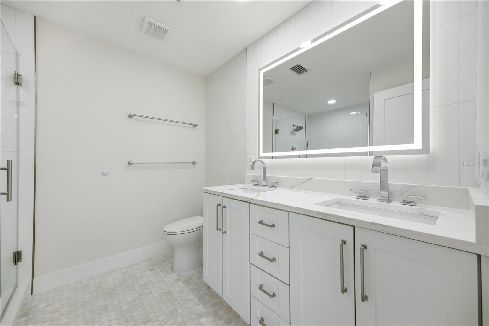 Image 11 of 18 For 1301 62nd Terrace S