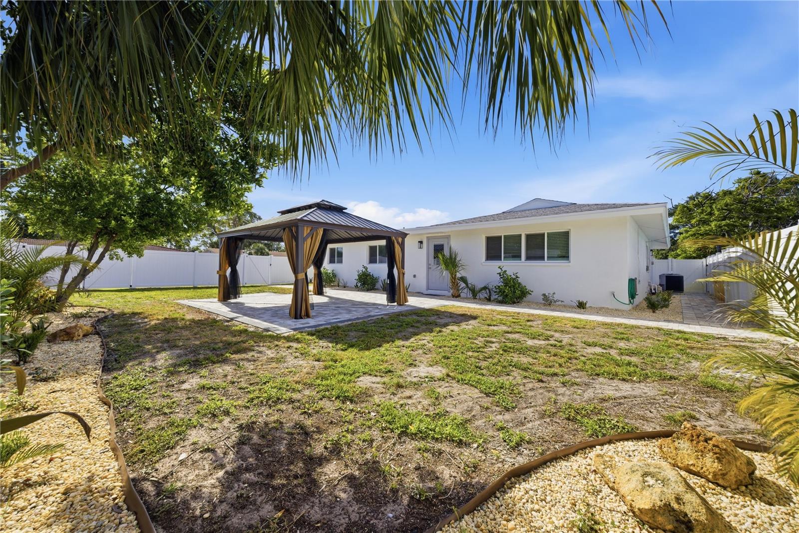 Image 16 of 18 For 1301 62nd Terrace S