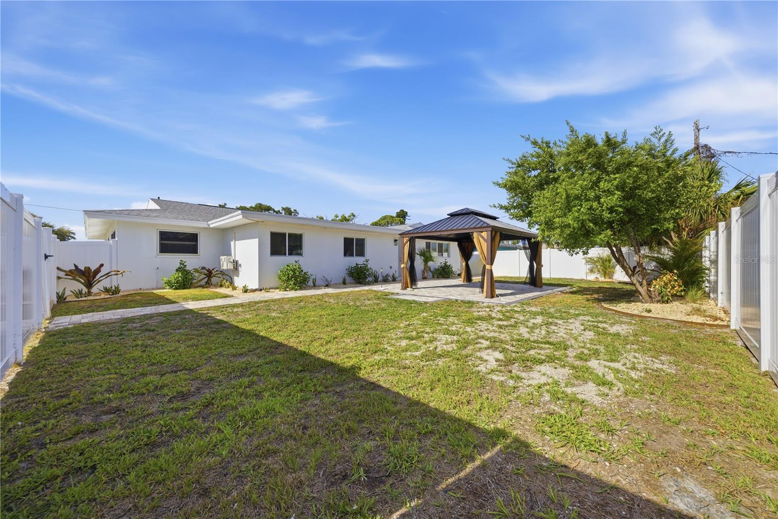 Image 17 of 18 For 1301 62nd Terrace S