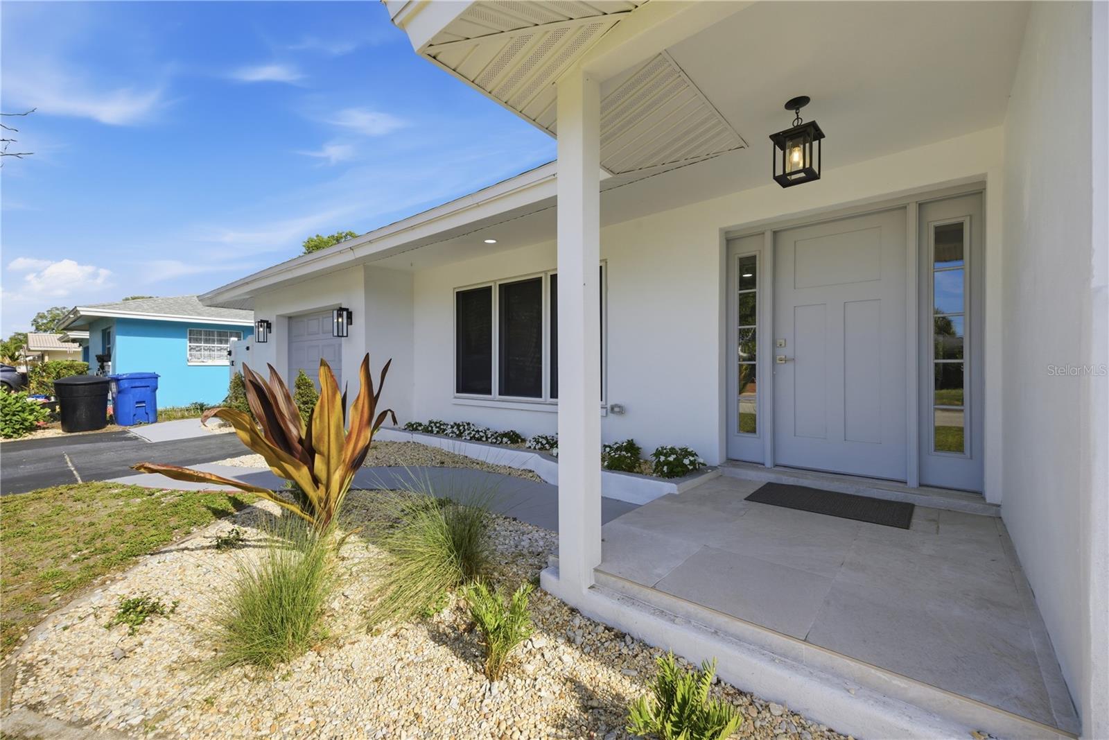 Image 2 of 18 For 1301 62nd Terrace S