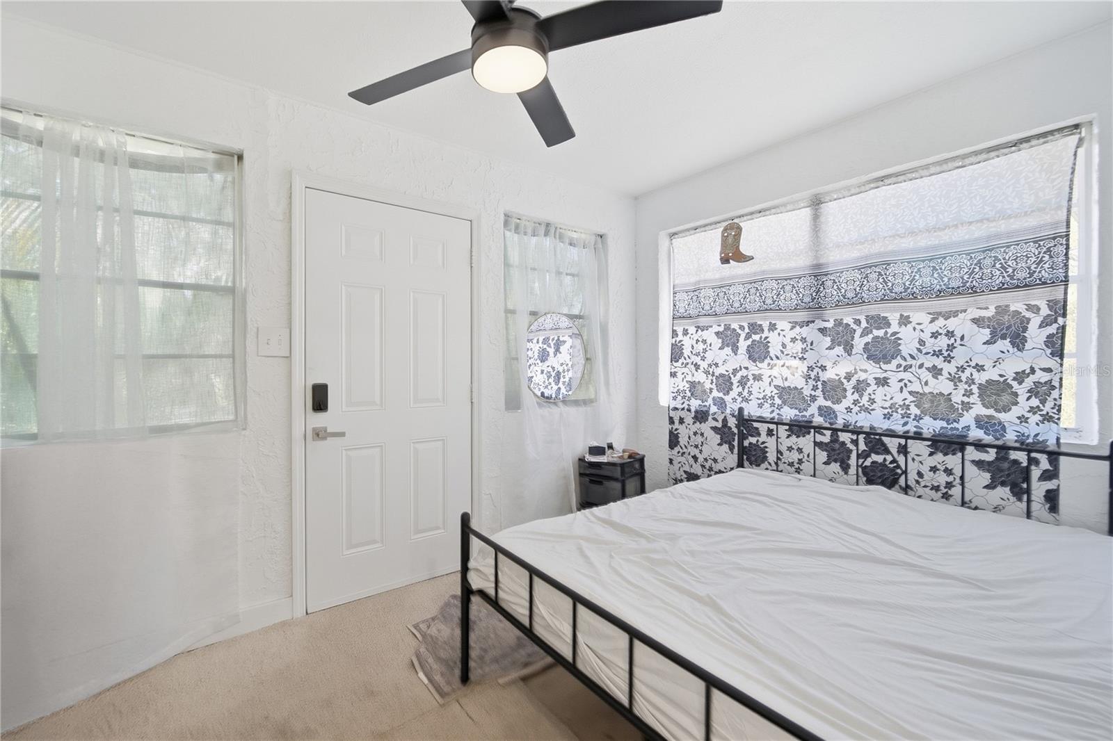 Image 14 of 20 For 9505 Takomah Trail