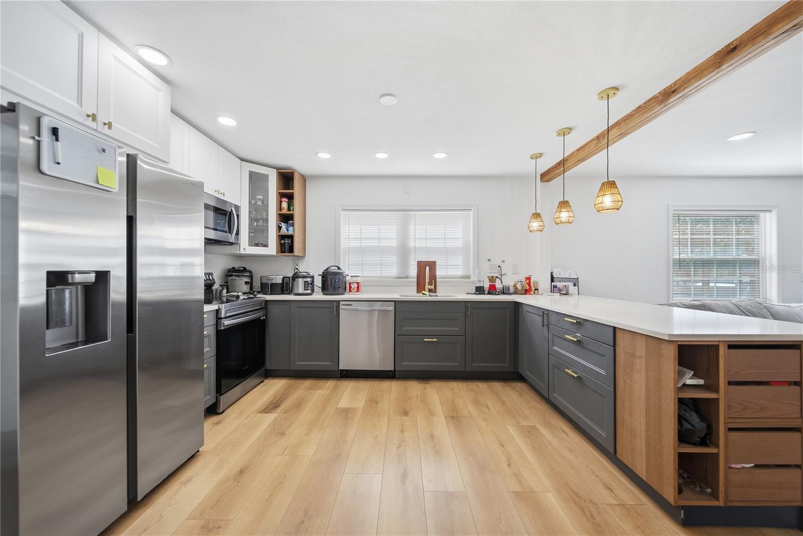 Image 3 of 20 For 9505 Takomah Trail