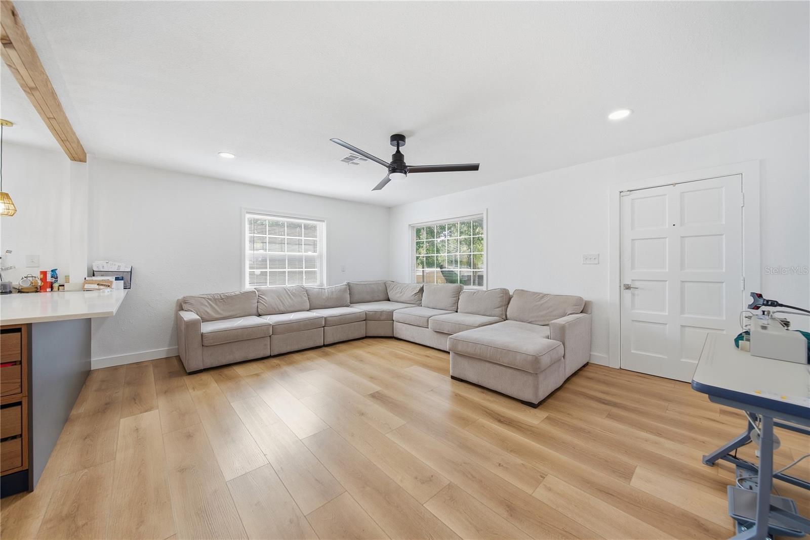 Image 6 of 20 For 9505 Takomah Trail