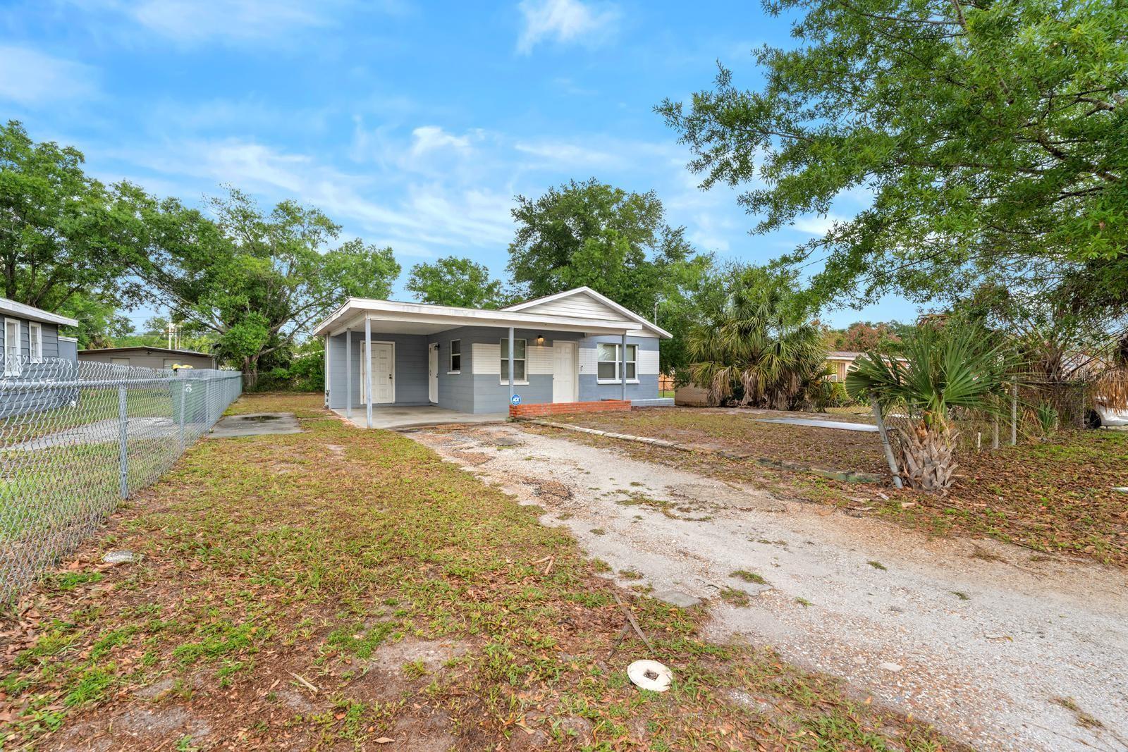 Listing photo id 14 for 2906 Genesee Street