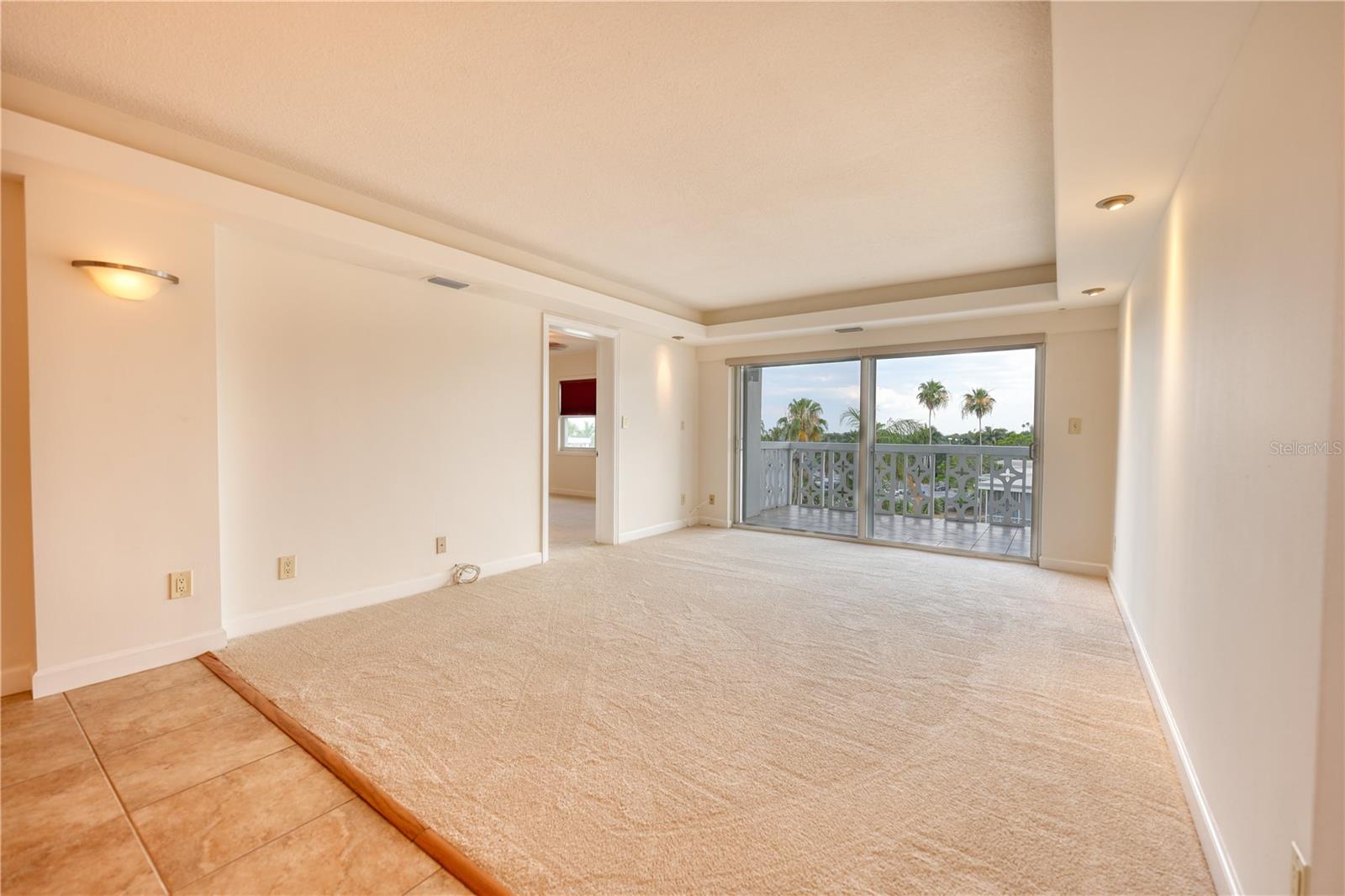 Image 13 of 31 For 1100 Shore Drive Ne 505