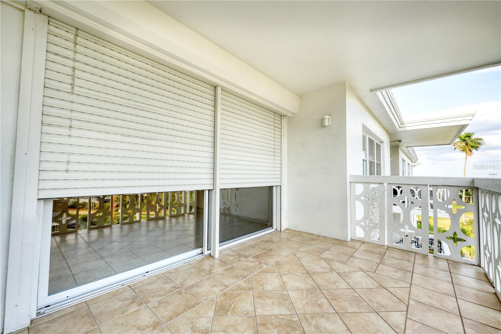 Image 18 of 31 For 1100 Shore Drive Ne 505