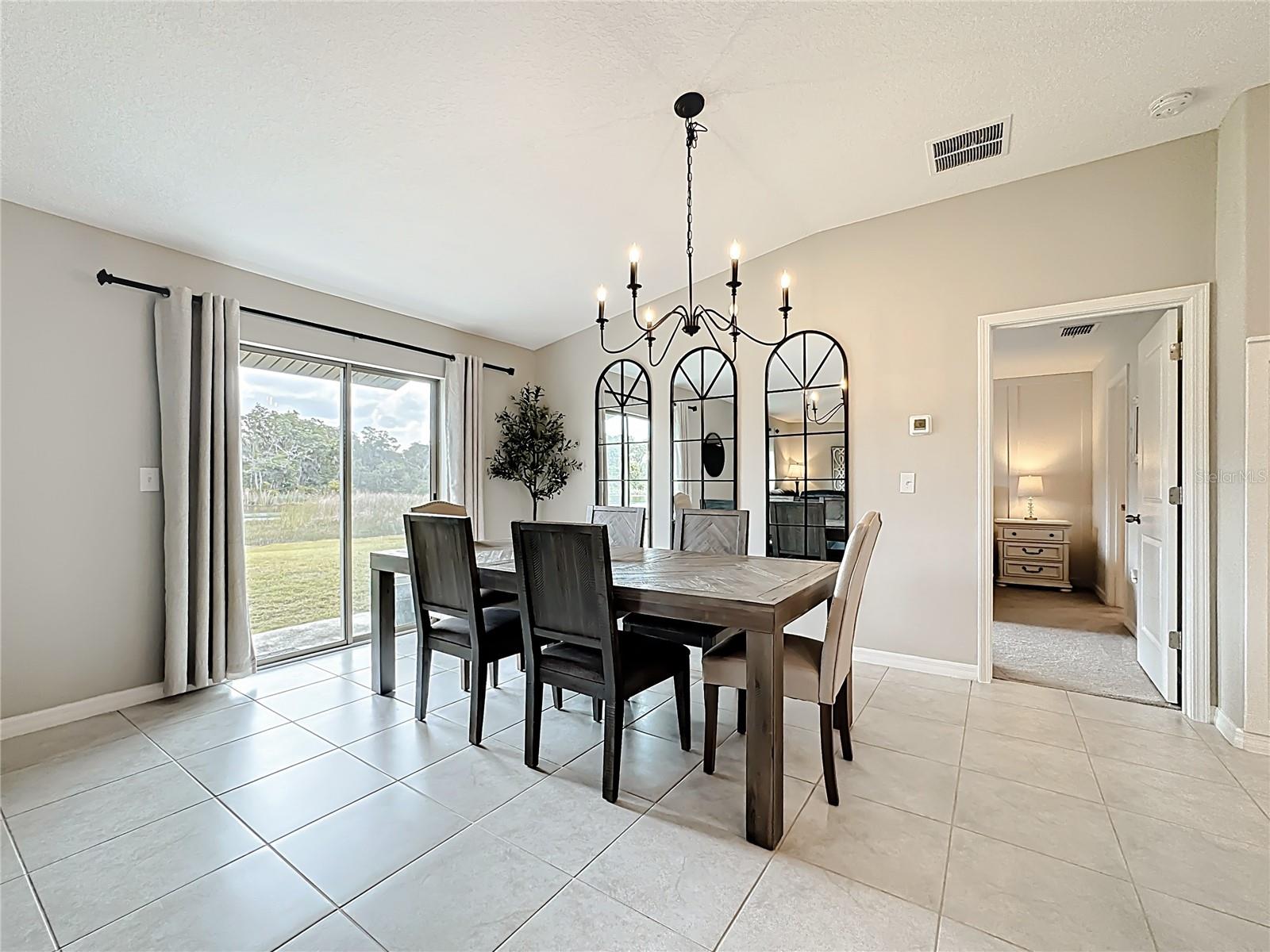 Image 14 of 54 For 4449 Eternal Prince Drive