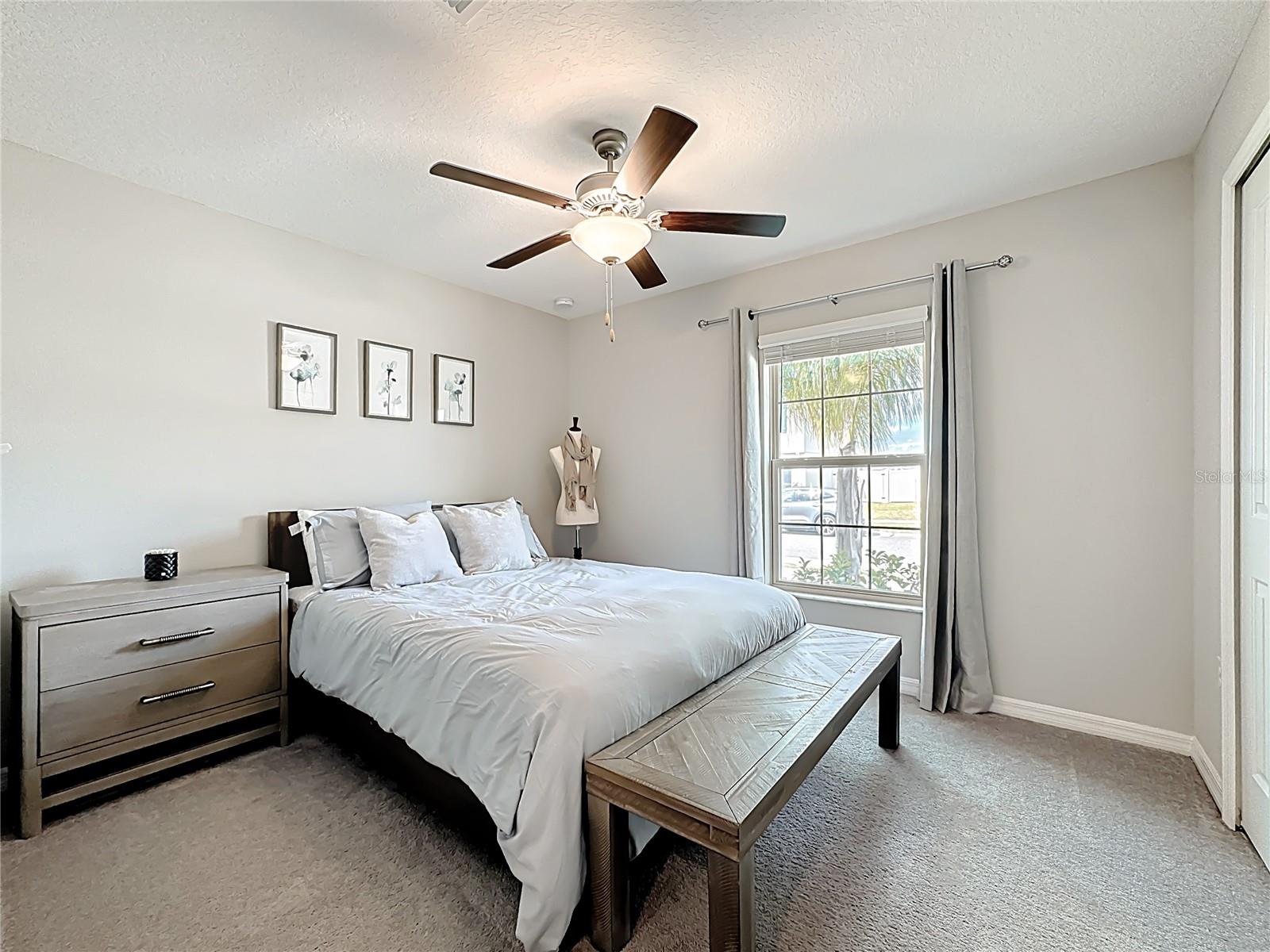 Image 19 of 54 For 4449 Eternal Prince Drive