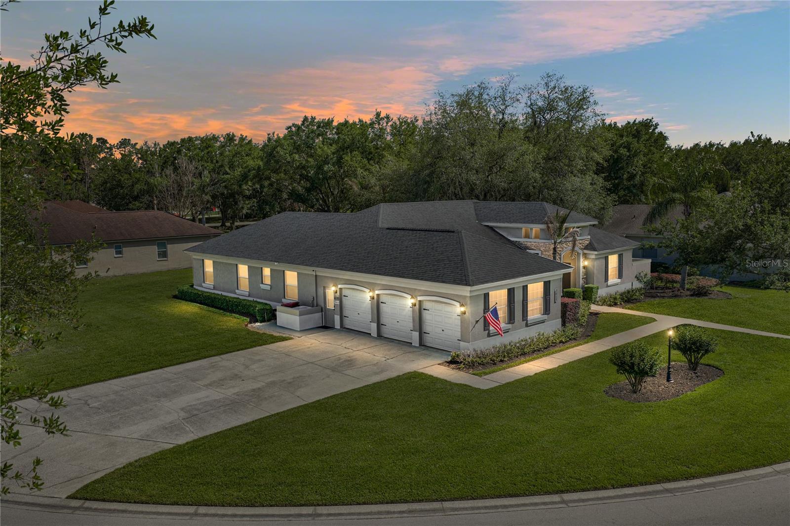 Details for 3013 Sutton Woods Drive, PLANT CITY, FL 33566