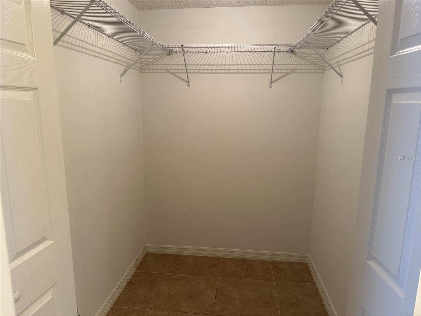 Image 12 of 20 For 8425 Laurelon Place