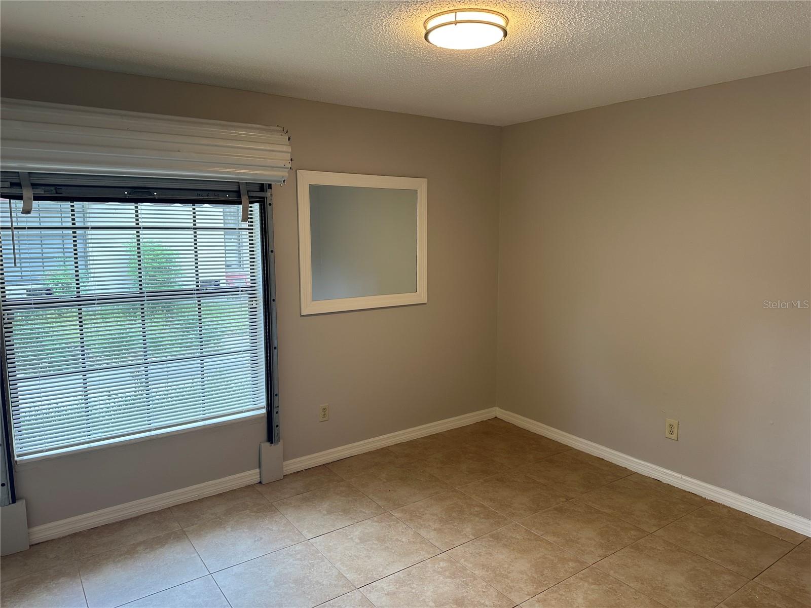 Image 14 of 20 For 8425 Laurelon Place