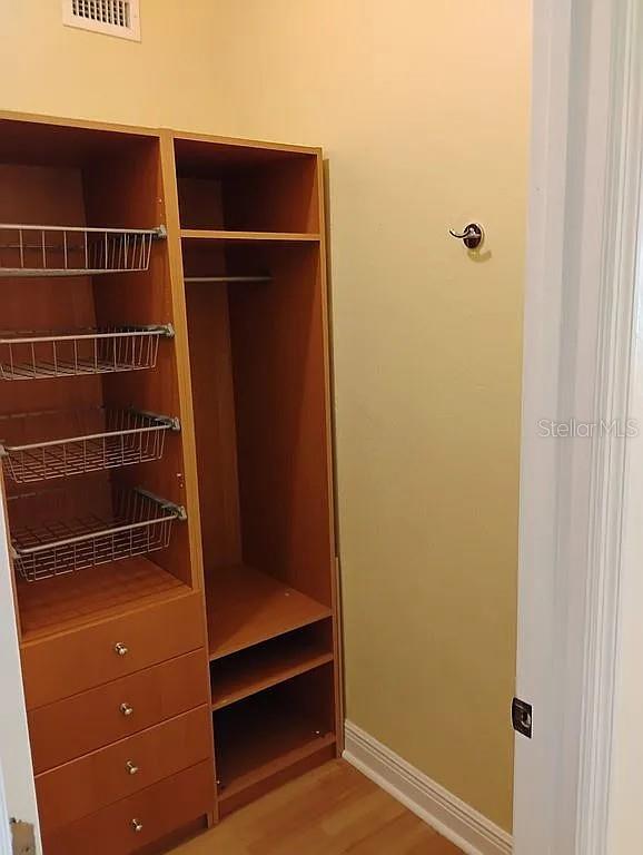 Image 29 of 35 For 201 2nd Avenue 412