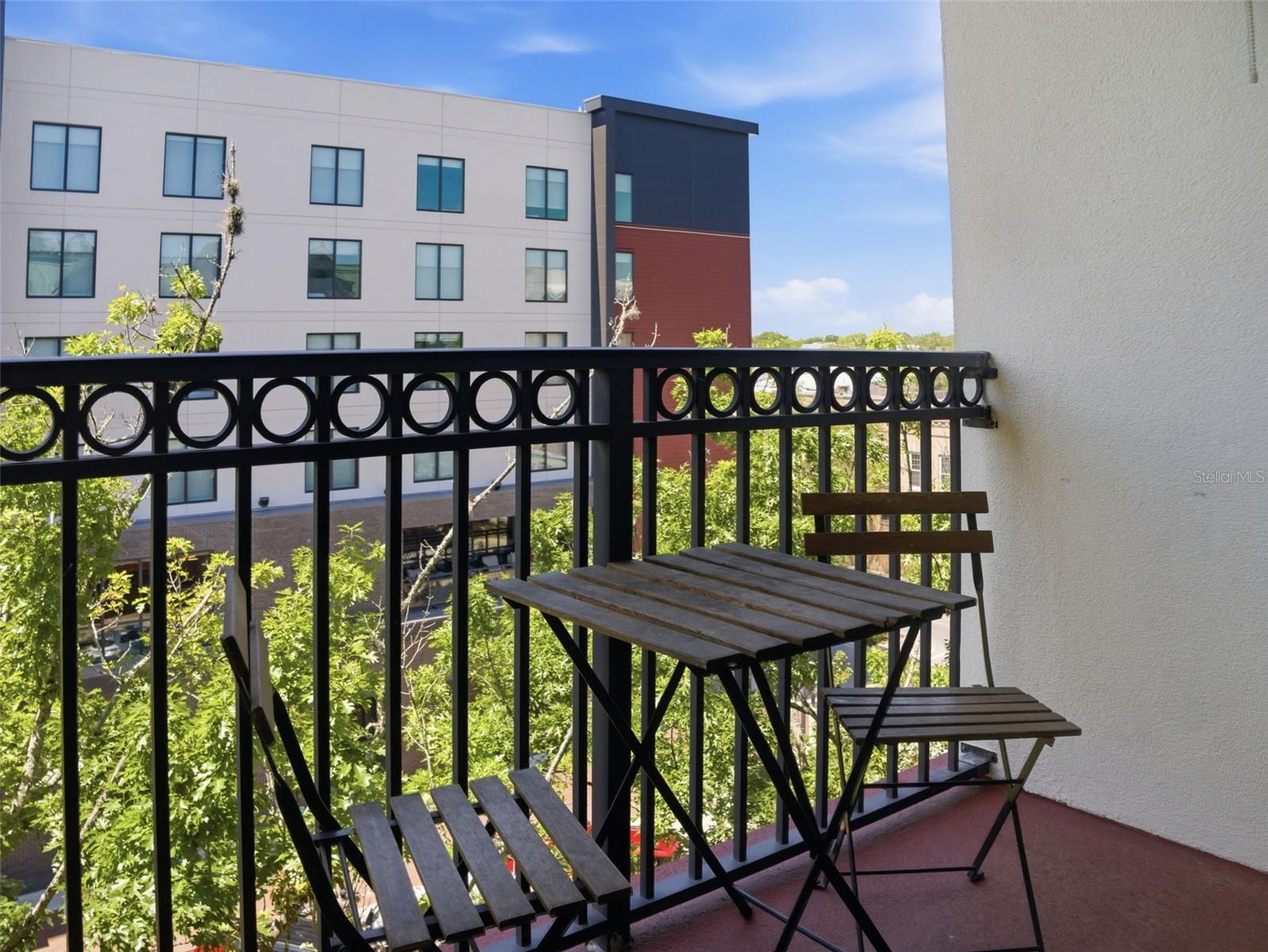 Image 33 of 35 For 201 2nd Avenue 412