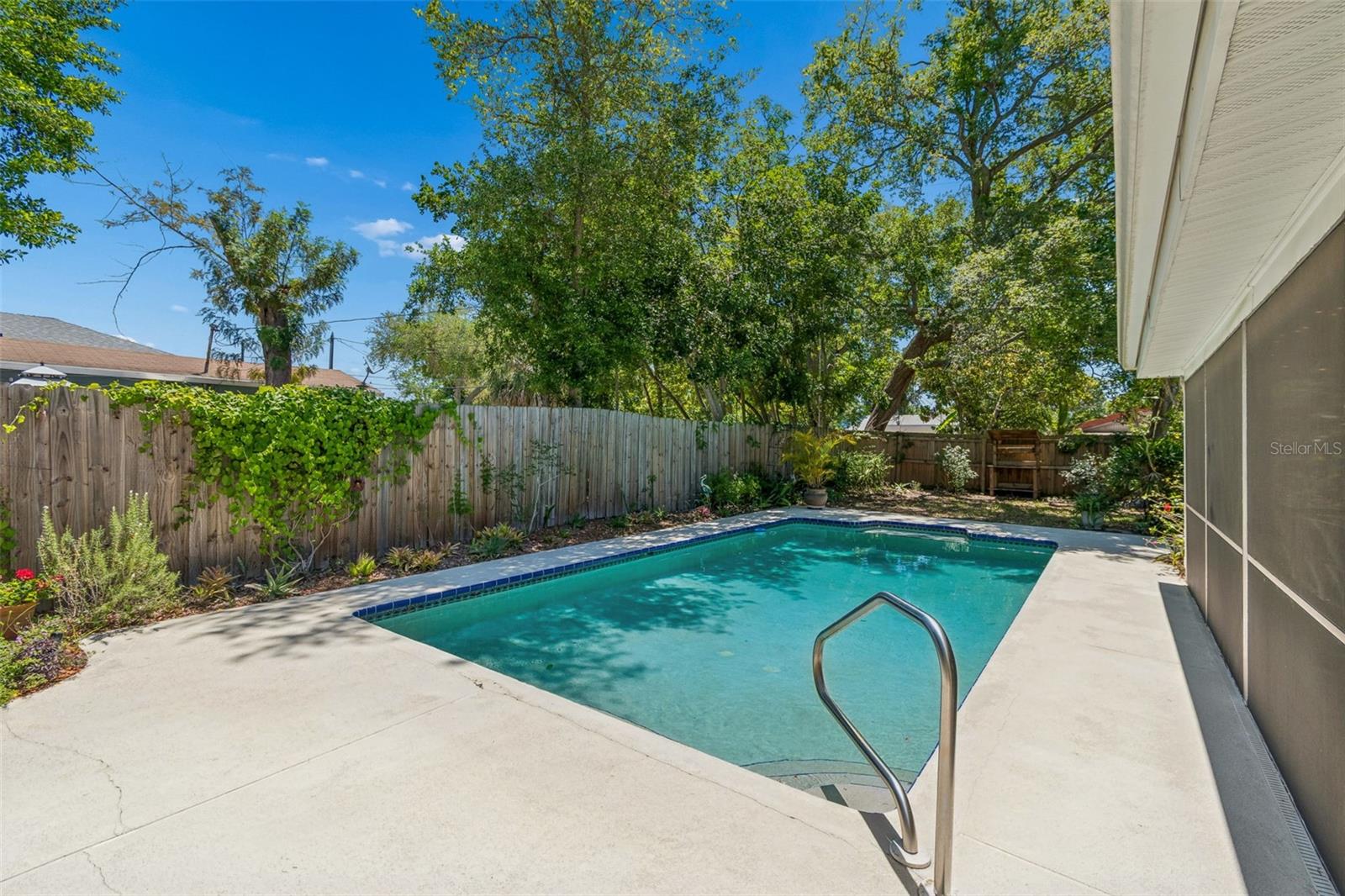 Image 36 of 45 For 6214 8th Avenue S