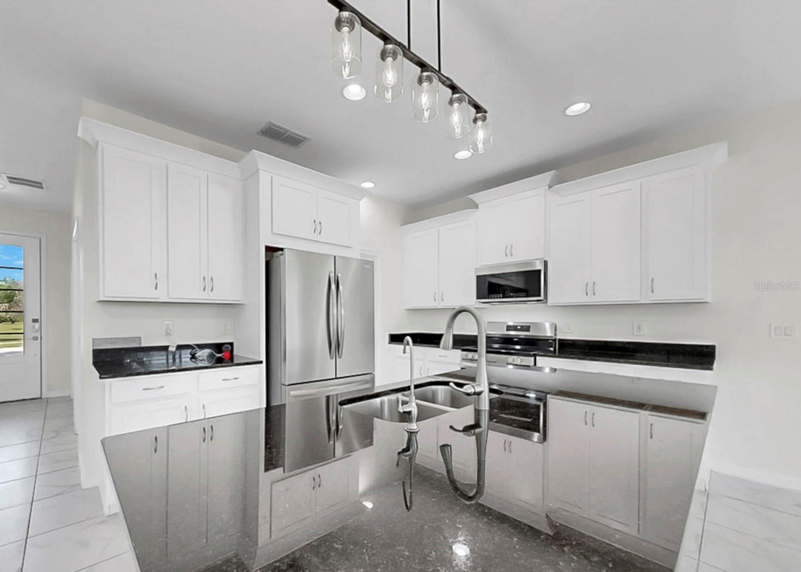 Image 12 of 93 For 12317 Bay Estuary Bend