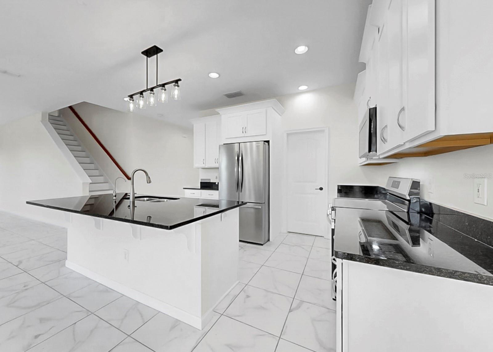 Image 14 of 93 For 12317 Bay Estuary Bend