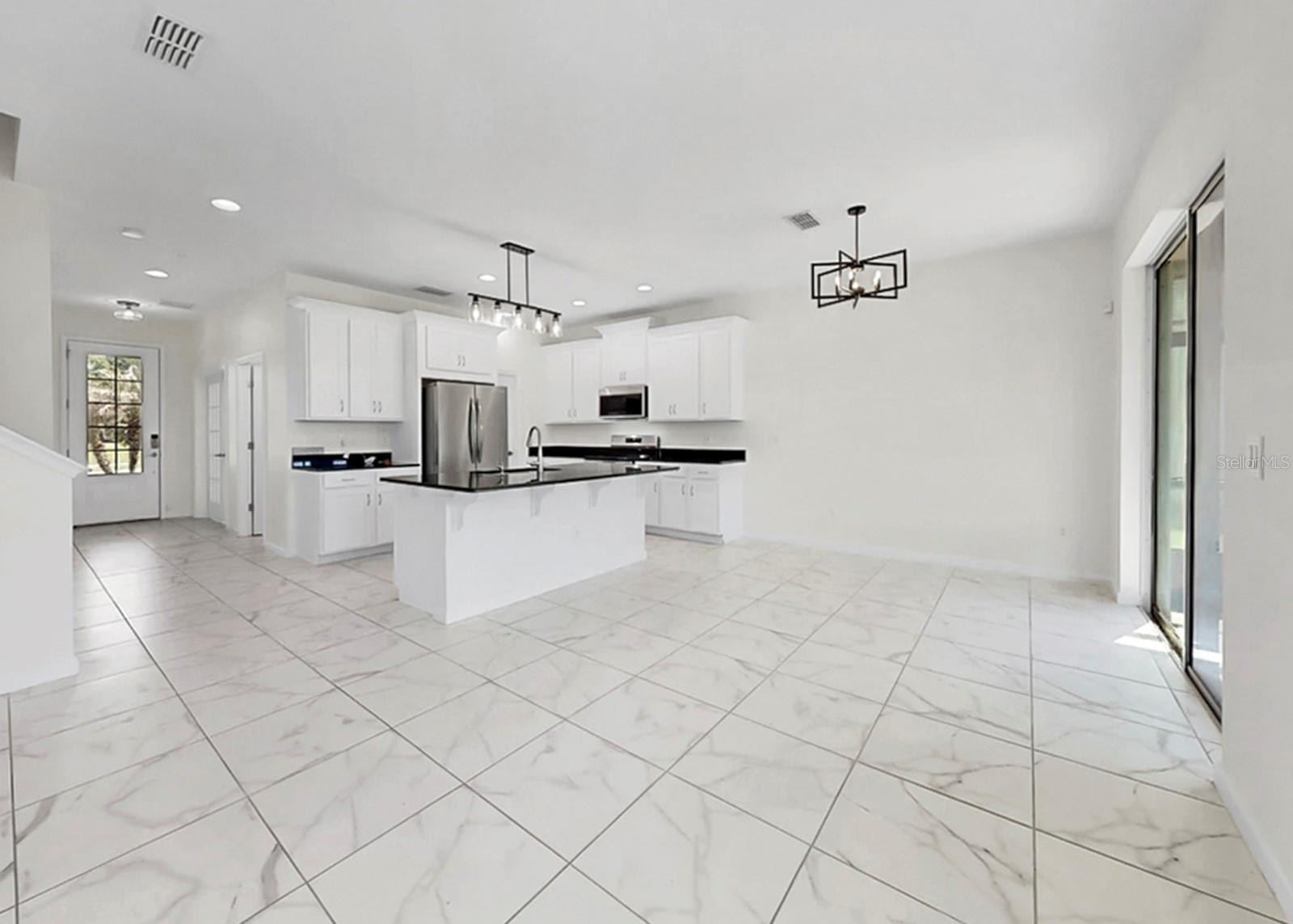 Image 28 of 93 For 12317 Bay Estuary Bend