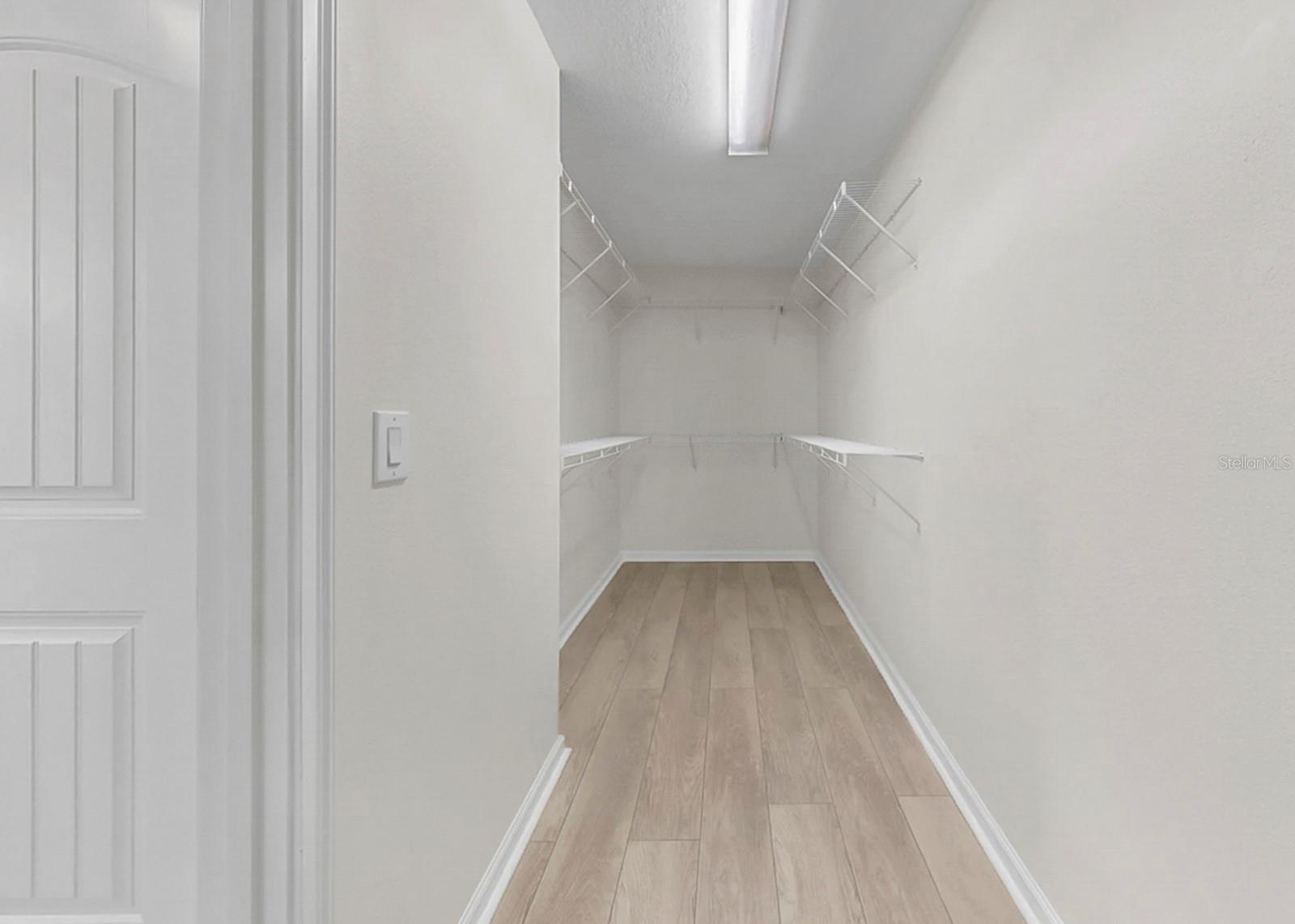 Image 42 of 93 For 12317 Bay Estuary Bend