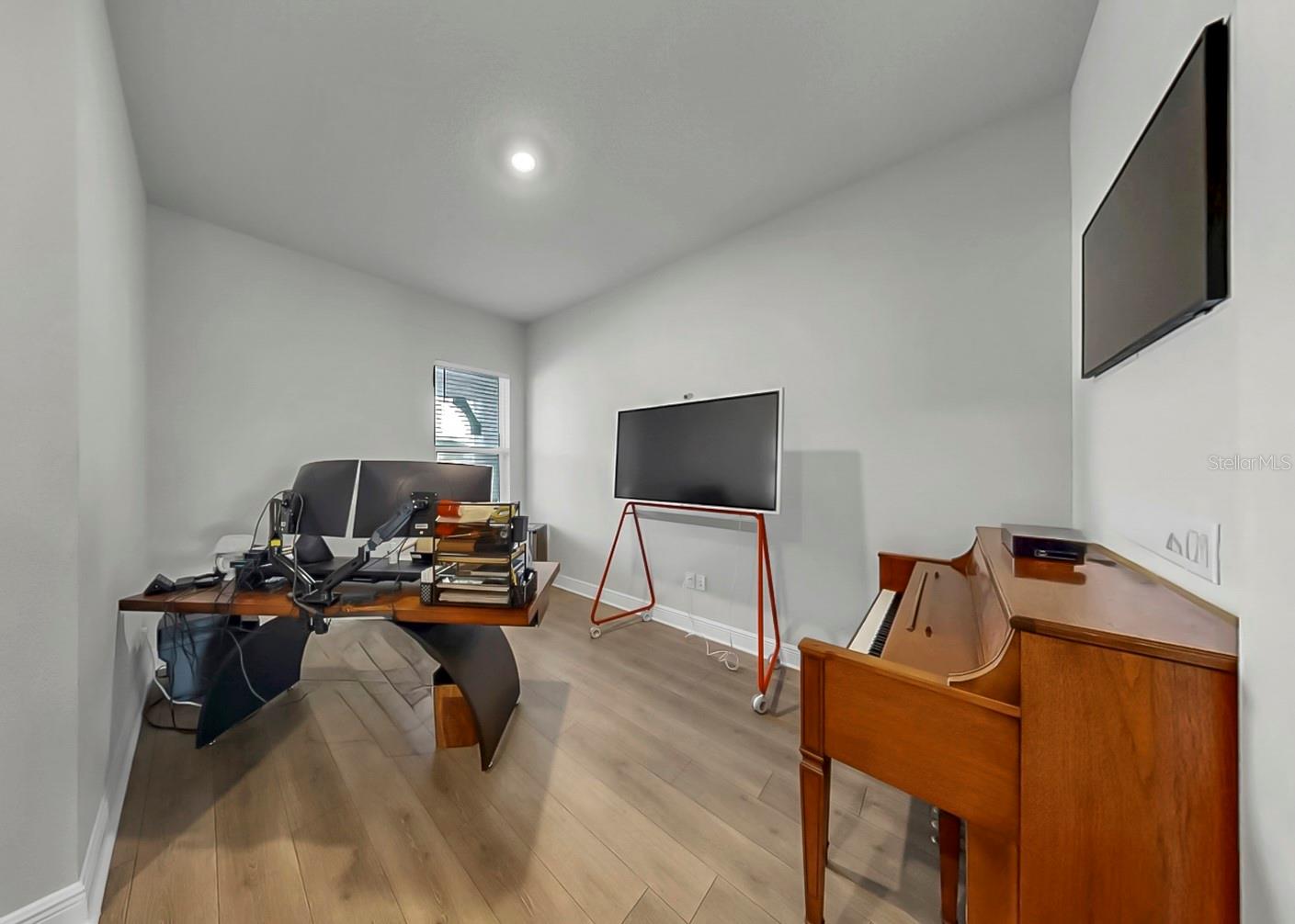 Image 7 of 29 For 5407 Del Coronado Drive