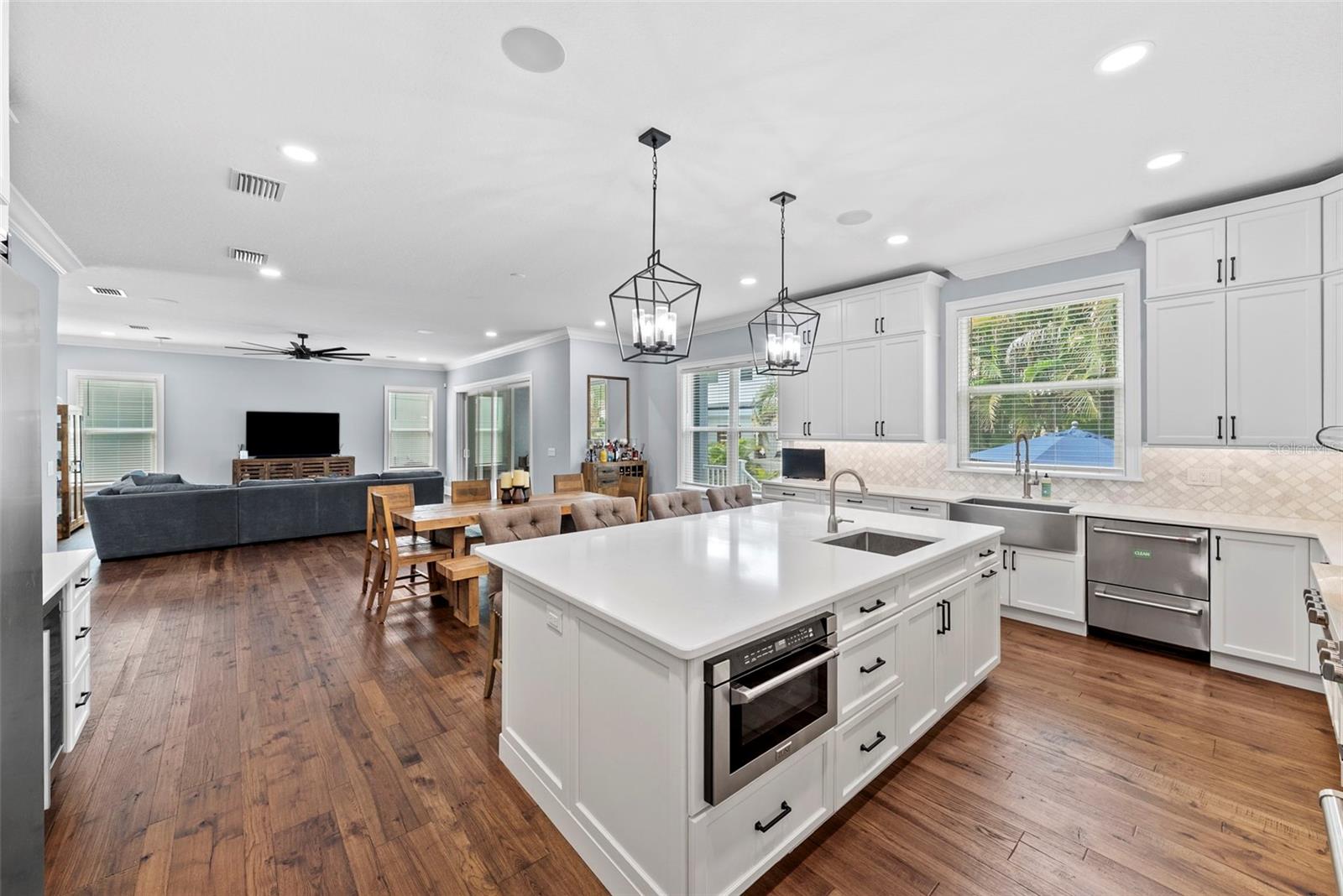 Image 10 of 29 For 3621 Renellie Drive