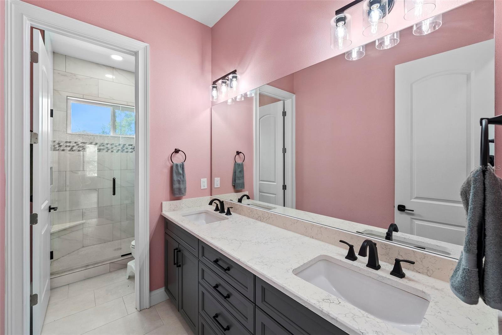 Image 21 of 29 For 3621 Renellie Drive