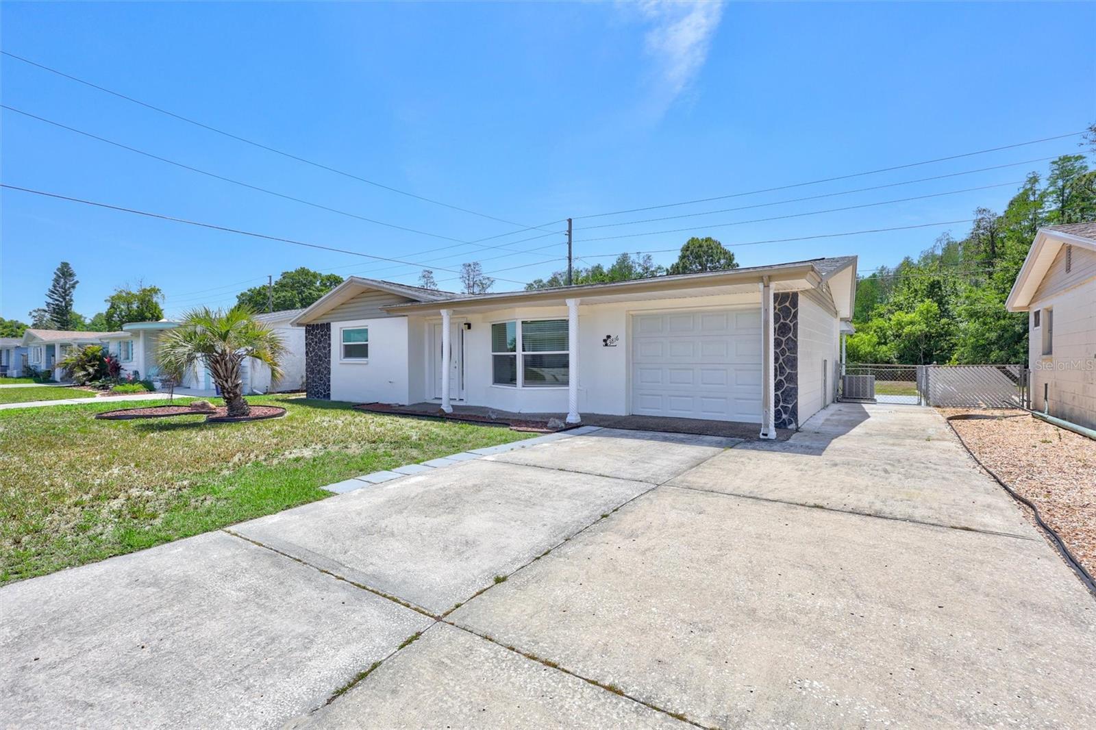 Image 2 of 38 For 3816 Beacon Square Drive