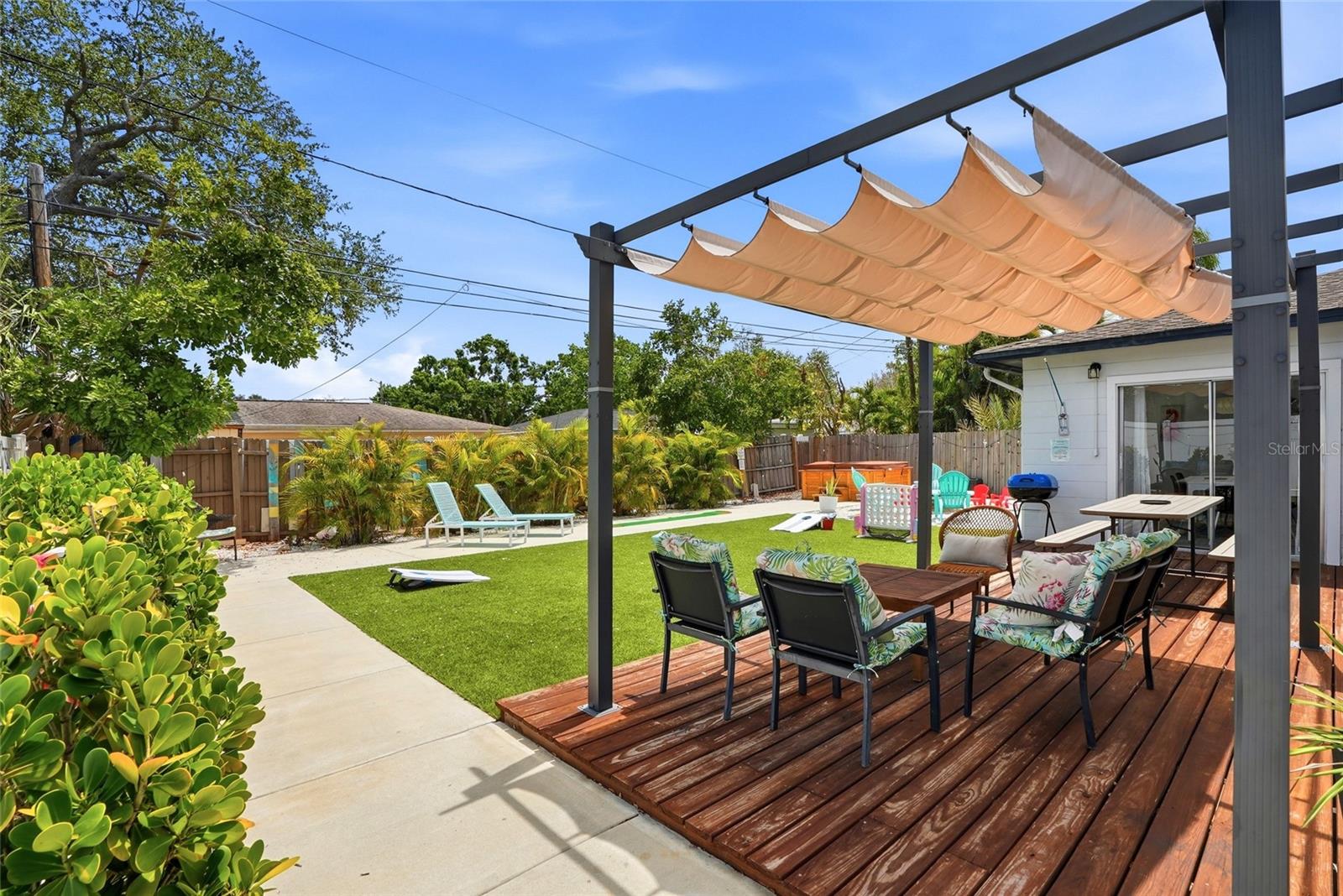 Image 4 of 43 For 4939 100th Way N