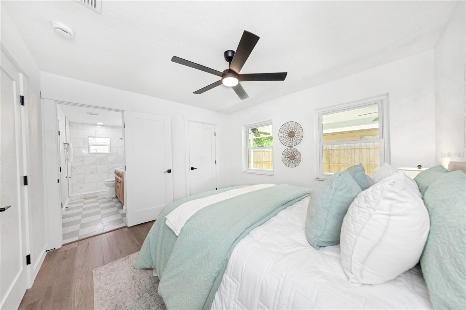 Image 12 of 33 For 653 64th Avenue S