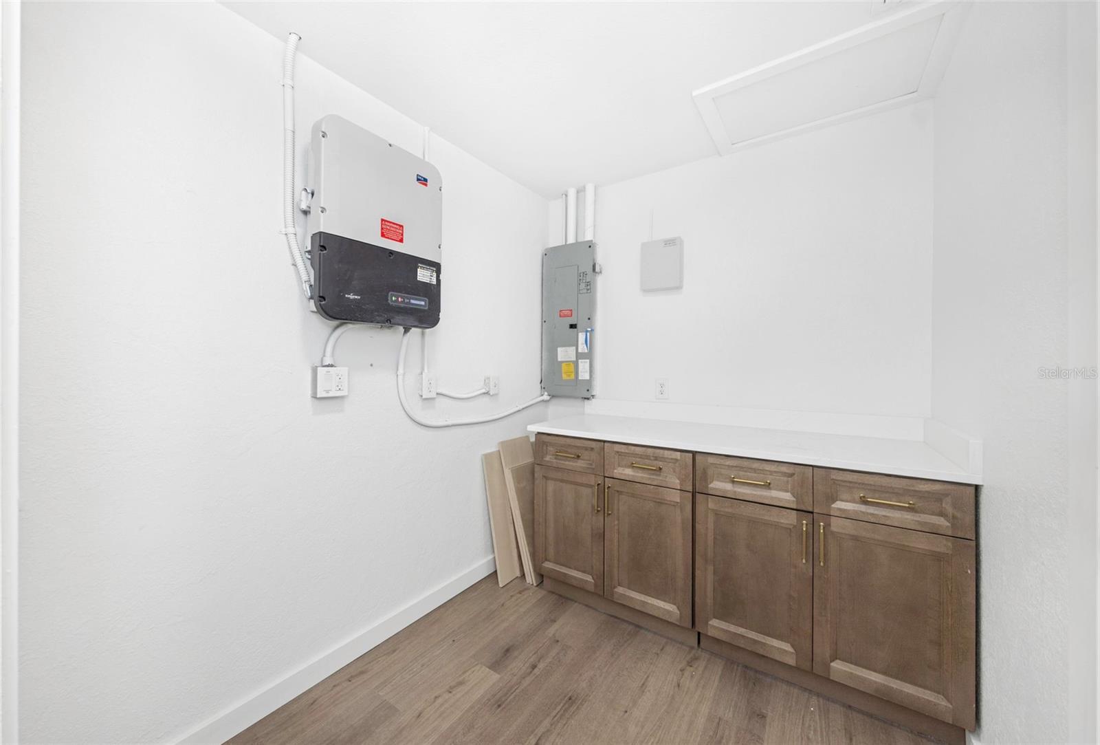 Image 22 of 33 For 653 64th Avenue S