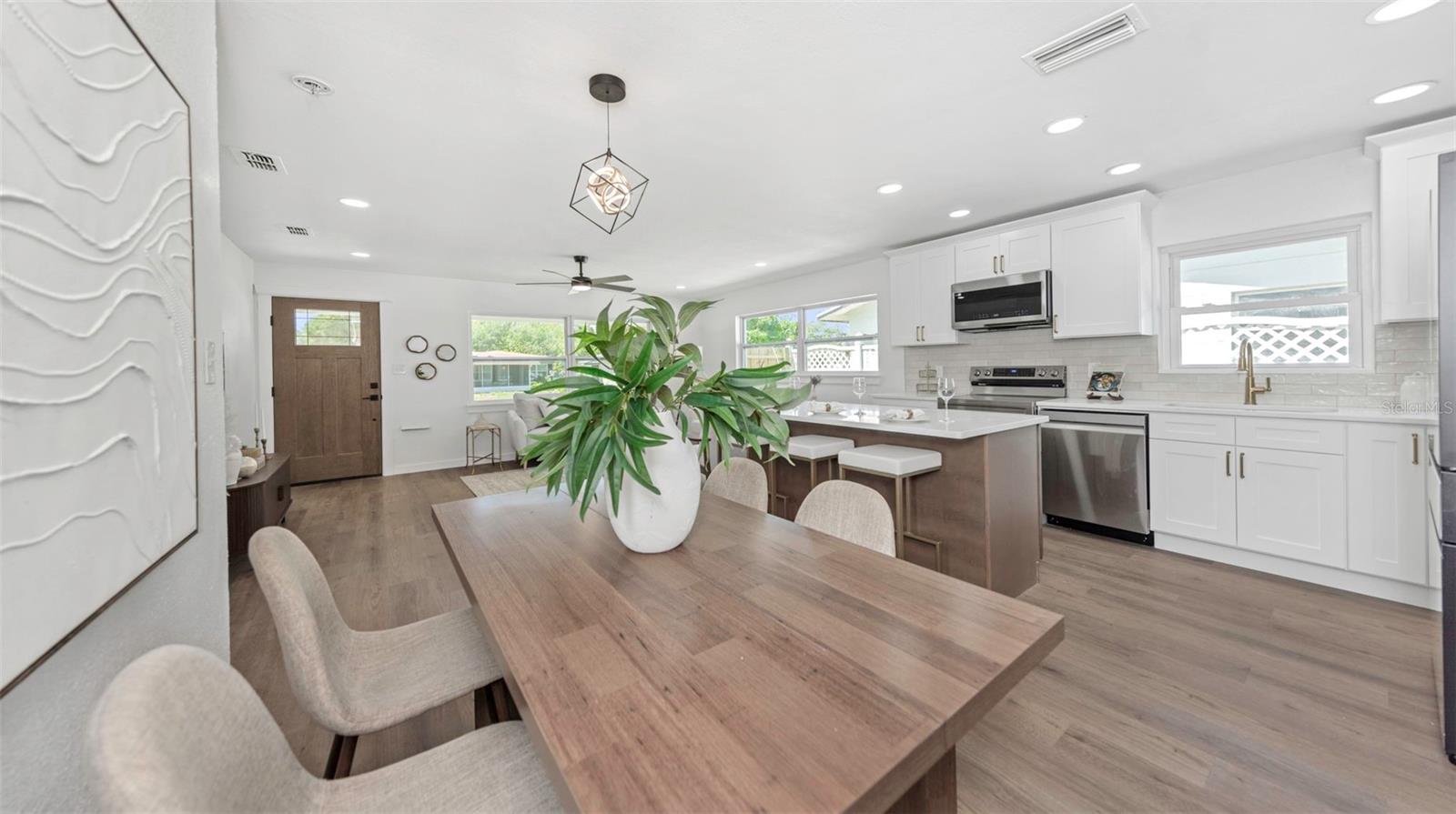 Image 8 of 33 For 653 64th Avenue S