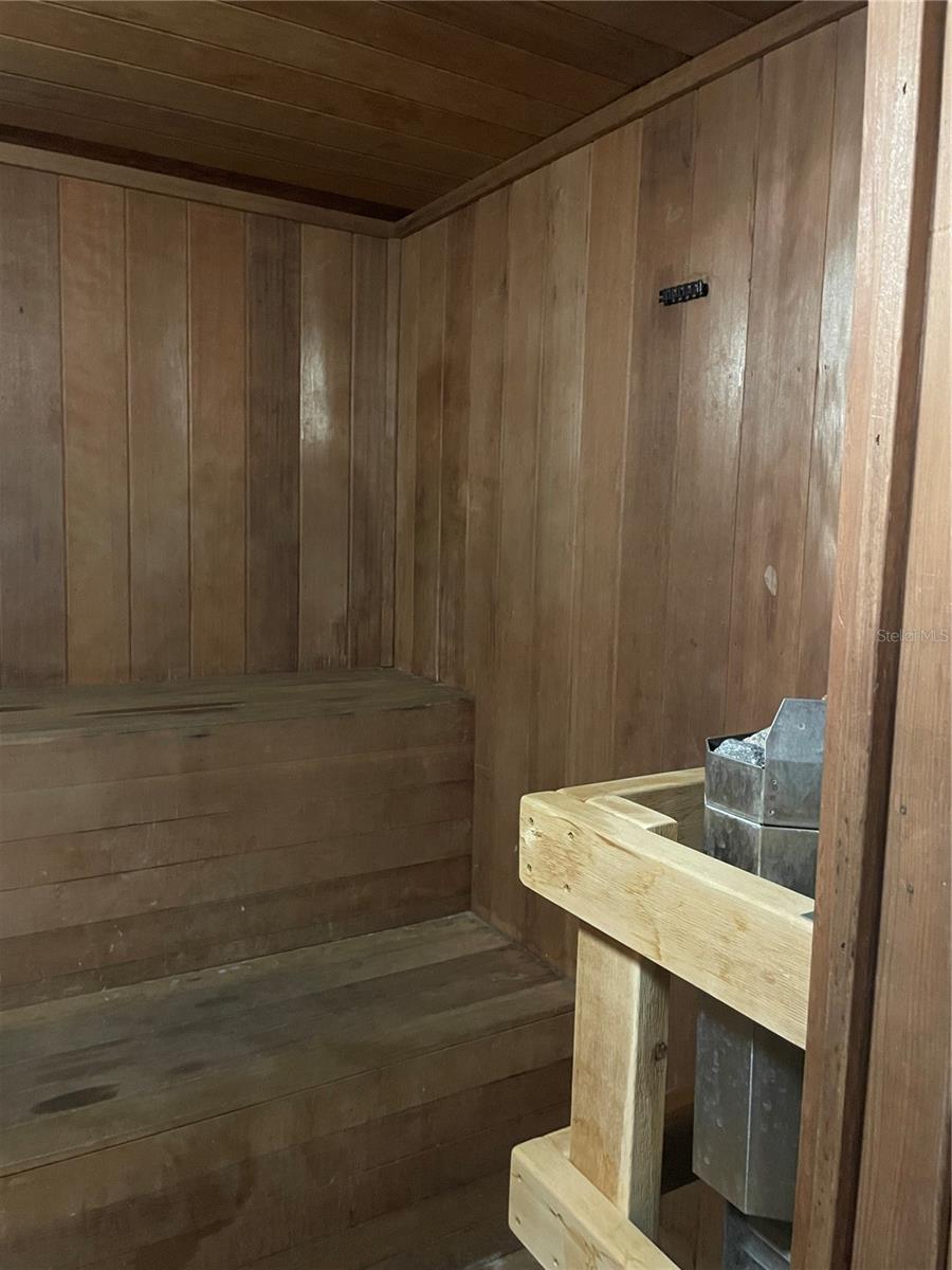 Image 23 of 37 For 7872 Sailboat Key Blvd S Boulevard S 504